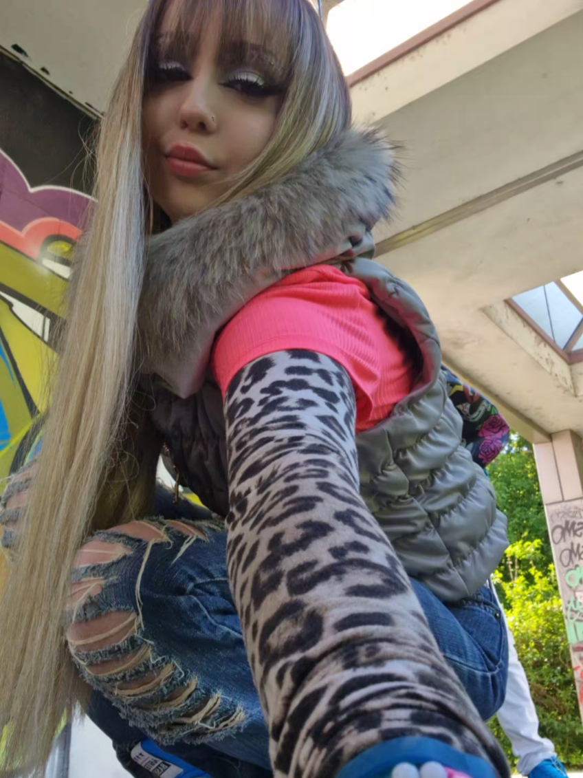 @TruZzin4D1vina02