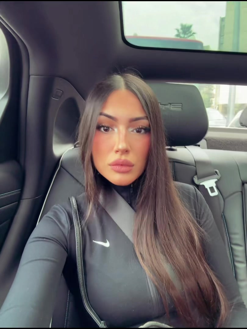@Irene García