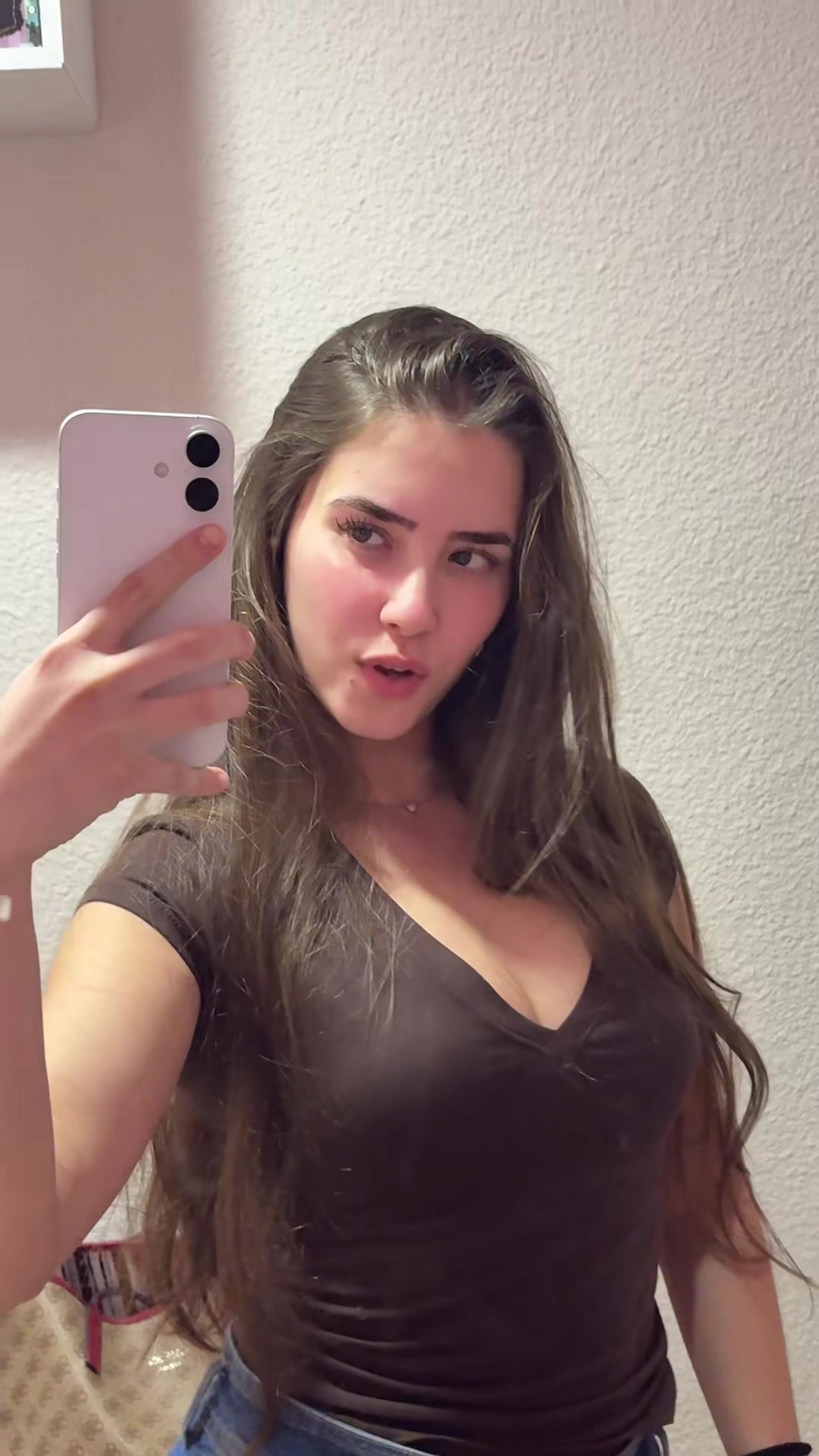 @anita