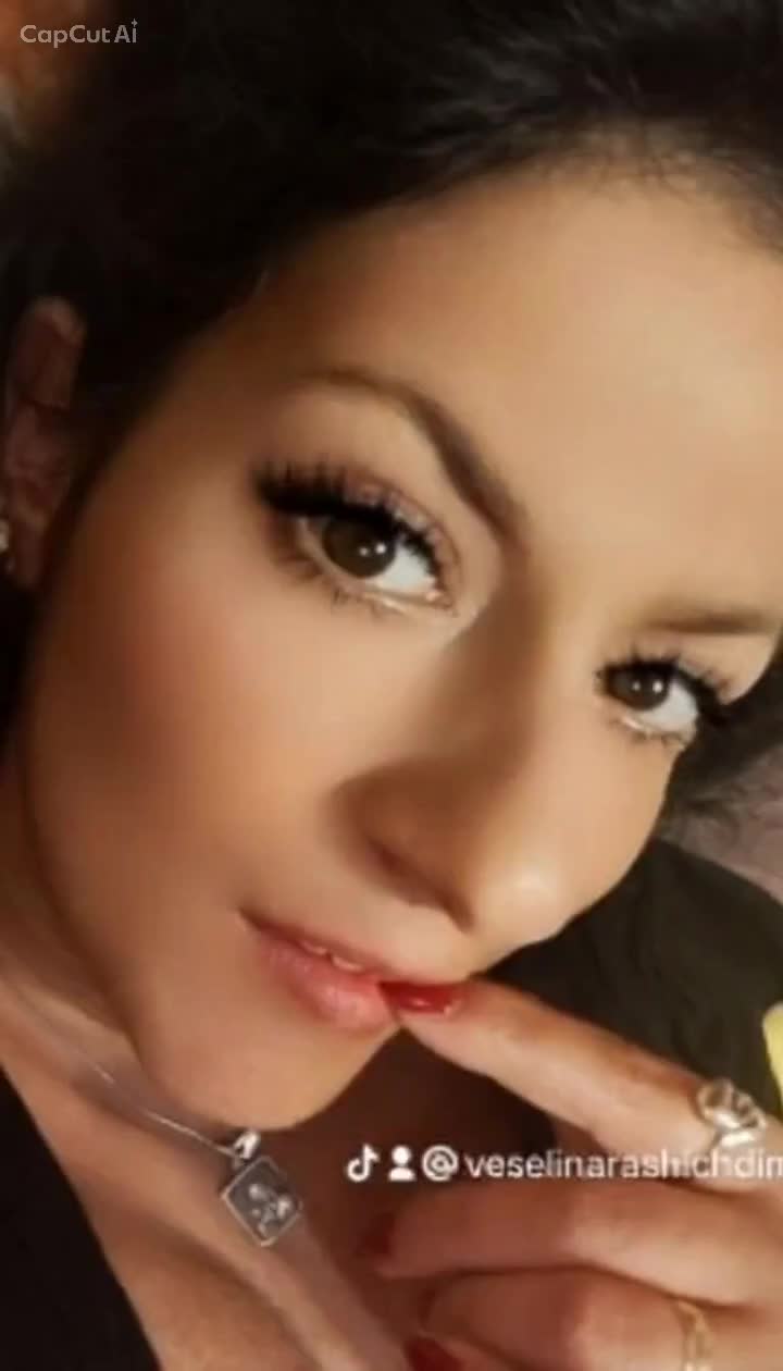 @Veselina Rashich - D