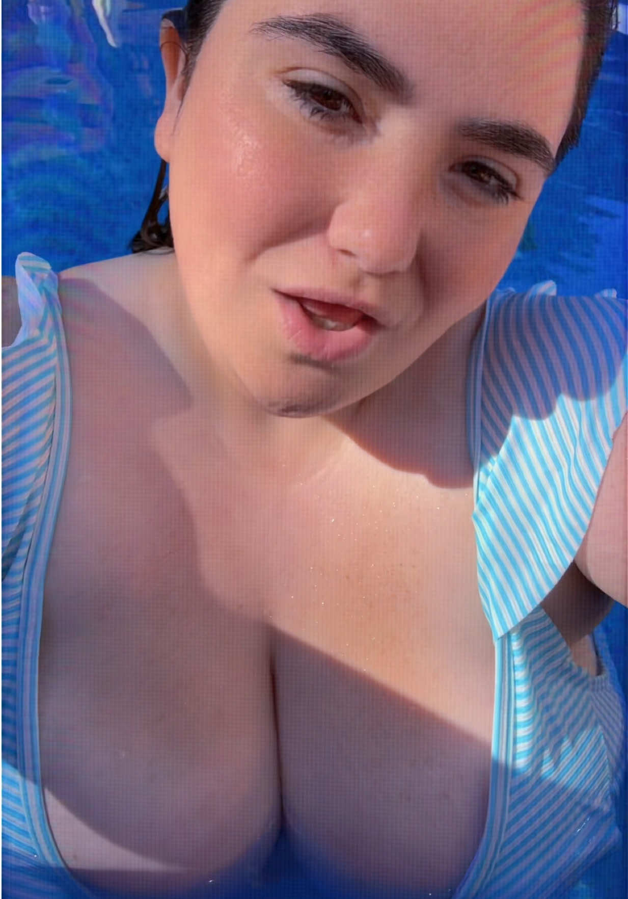 @Ana
