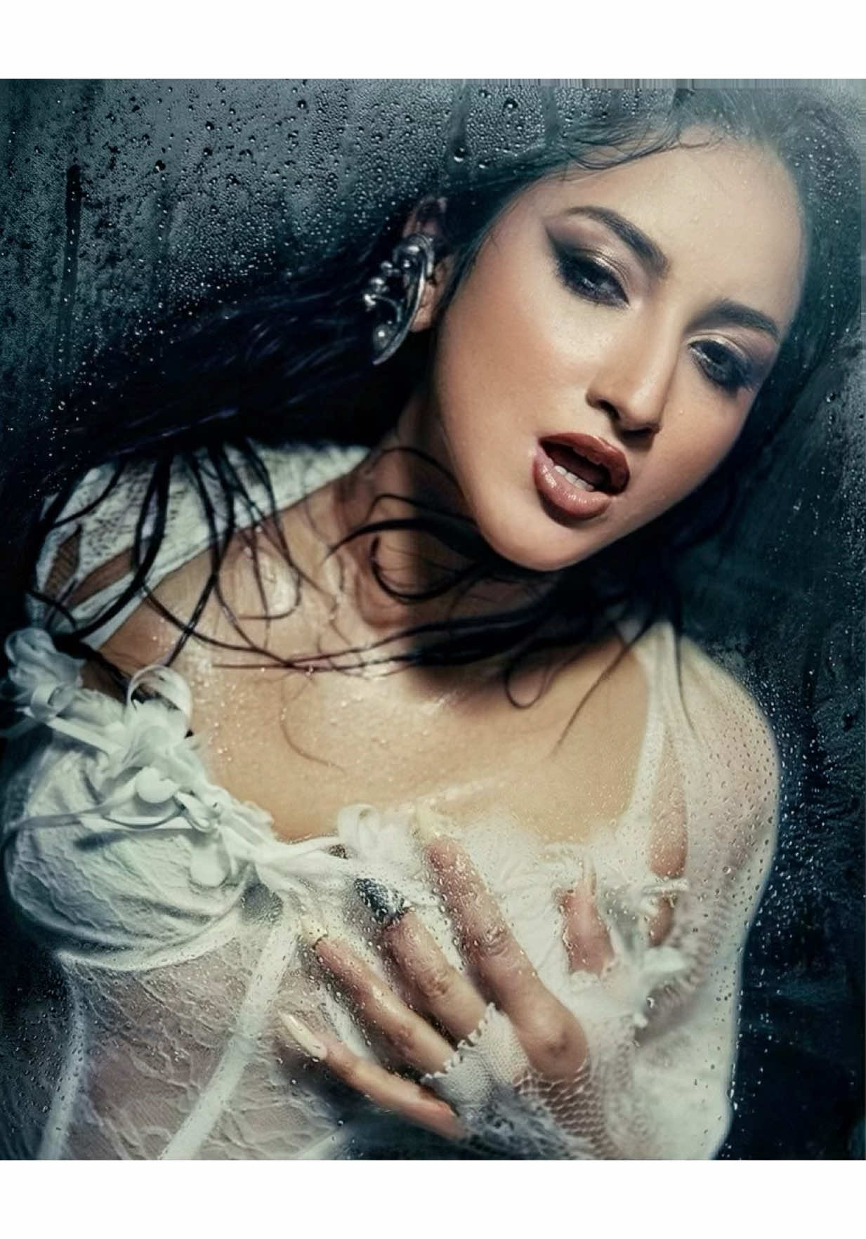 @Eva Giri