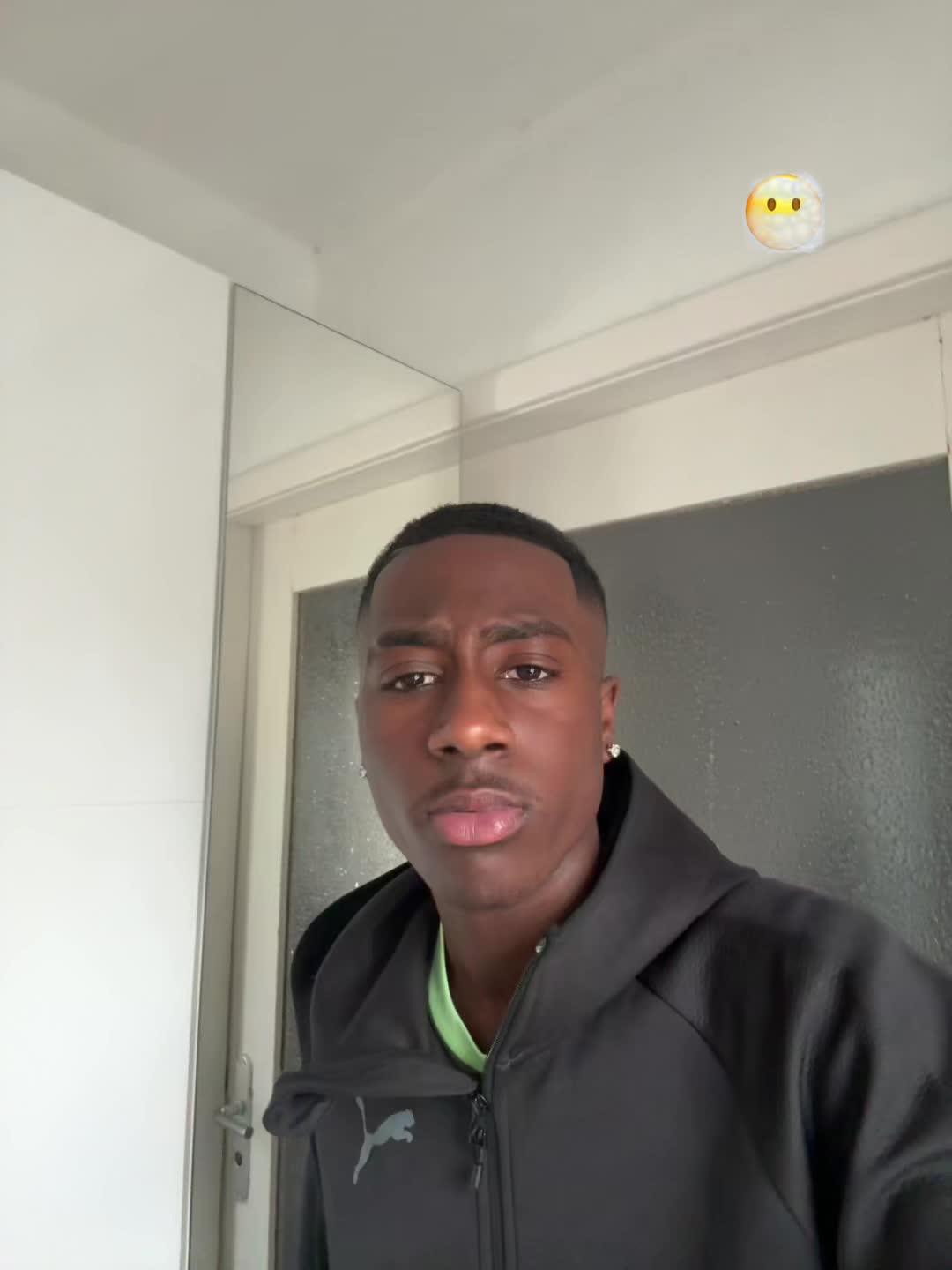 @dembouz🔌