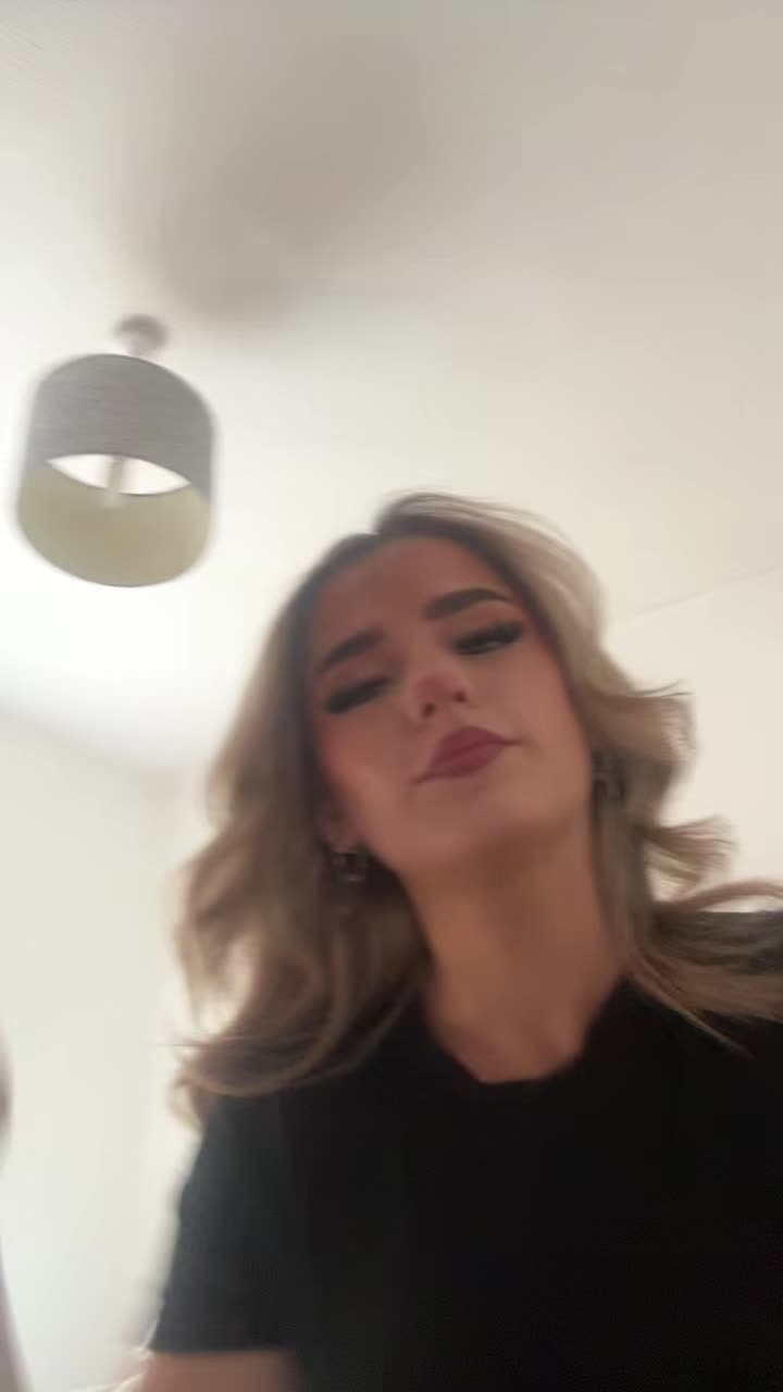 @serenandolivia