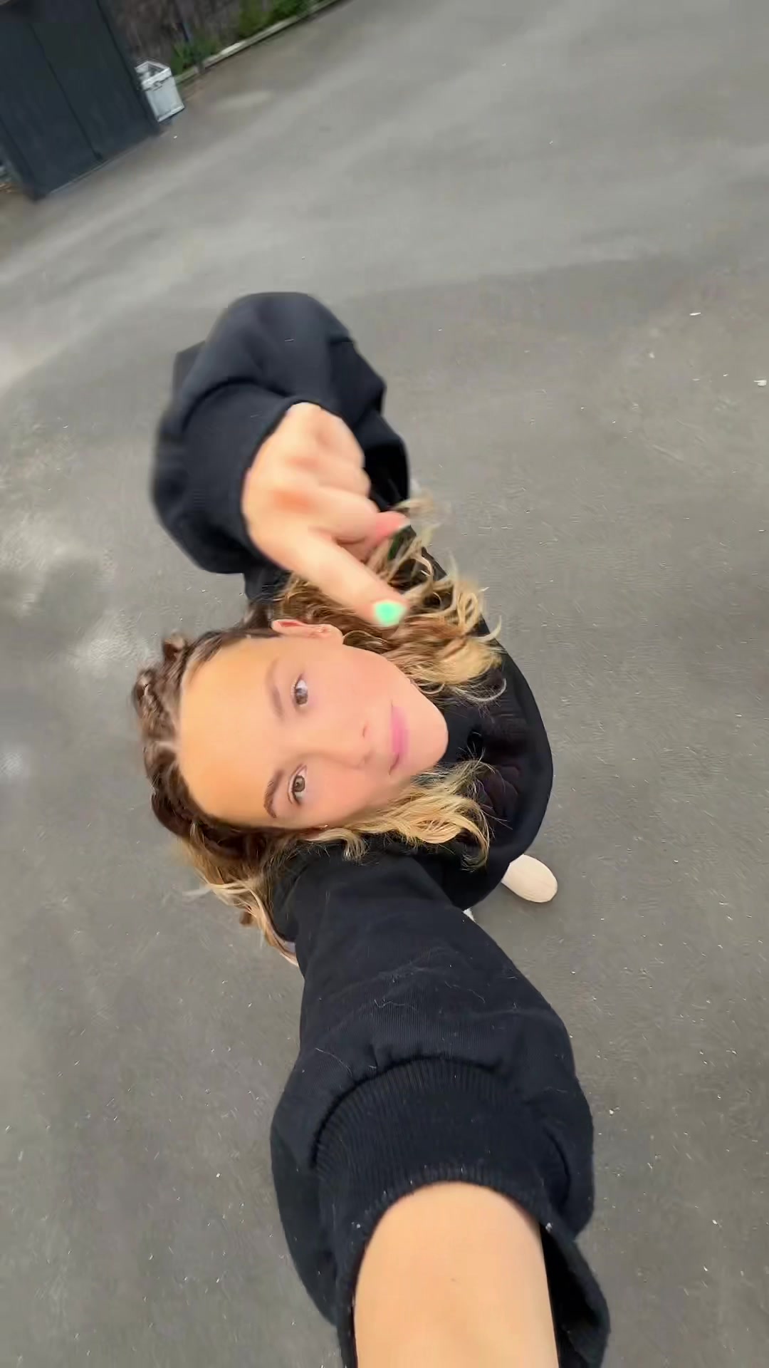 @Elyminer_