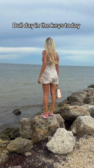 @Ashleelouise&bull;com