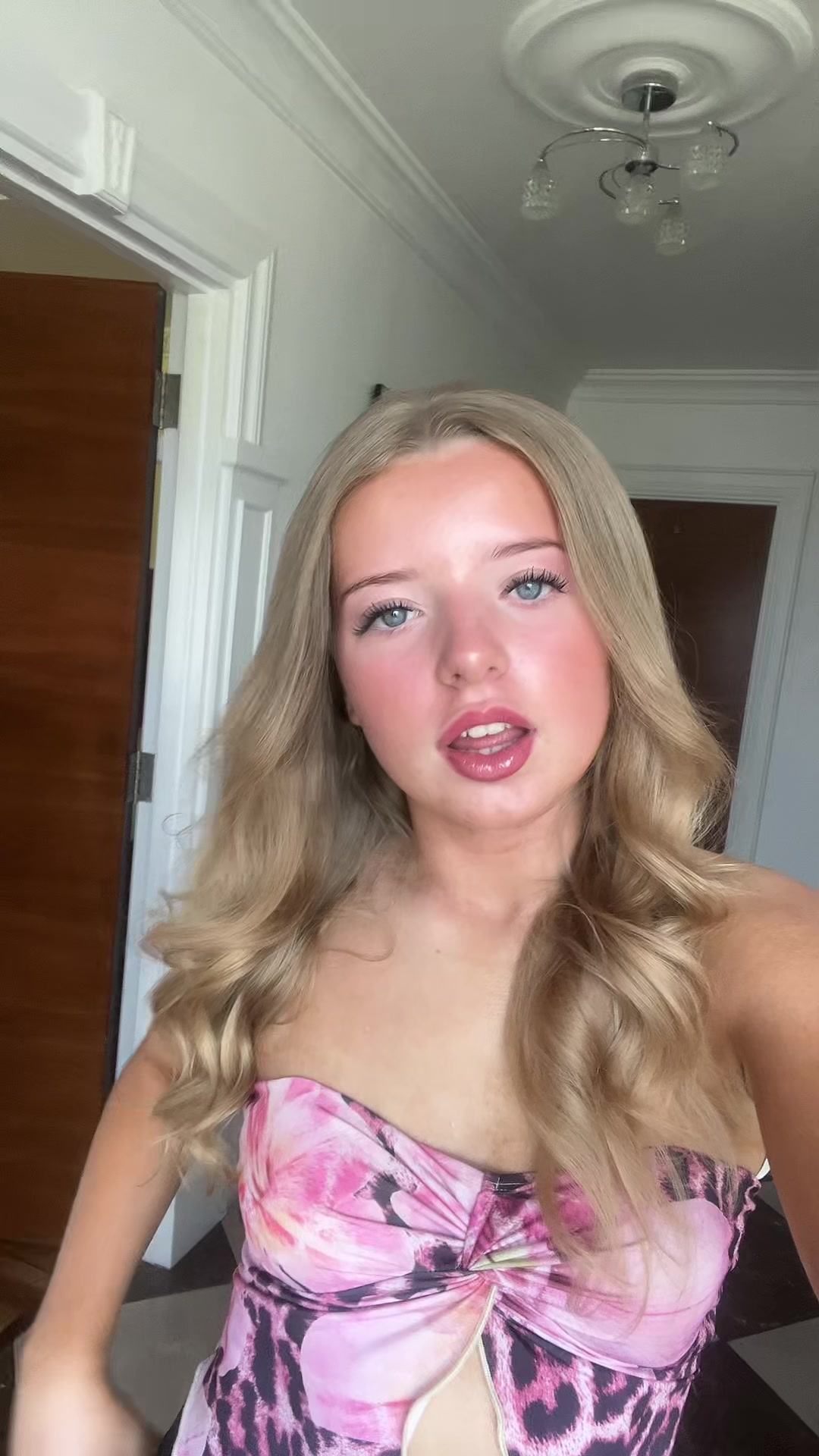 @annamullxx