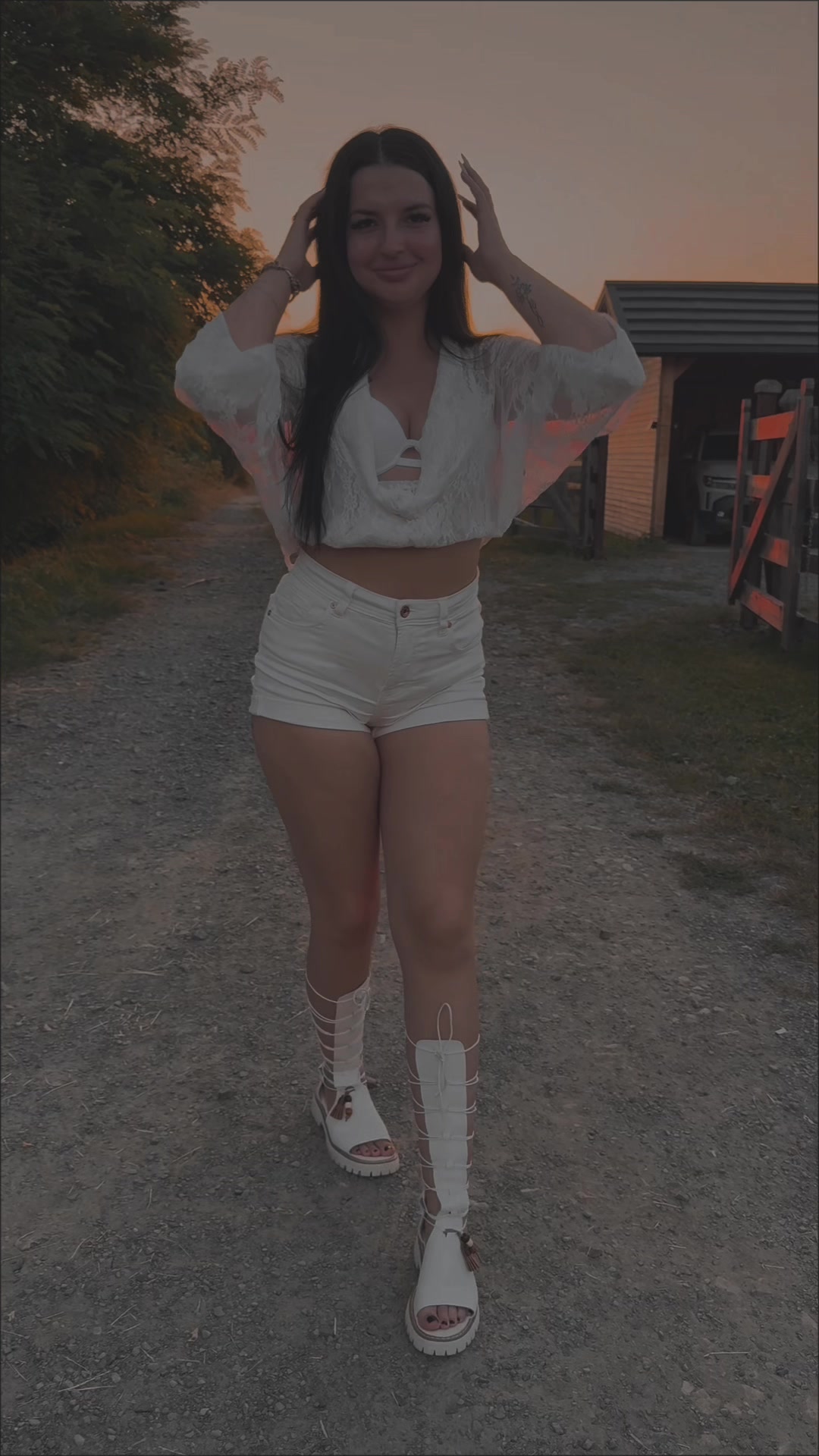 @Ioanasmicalll