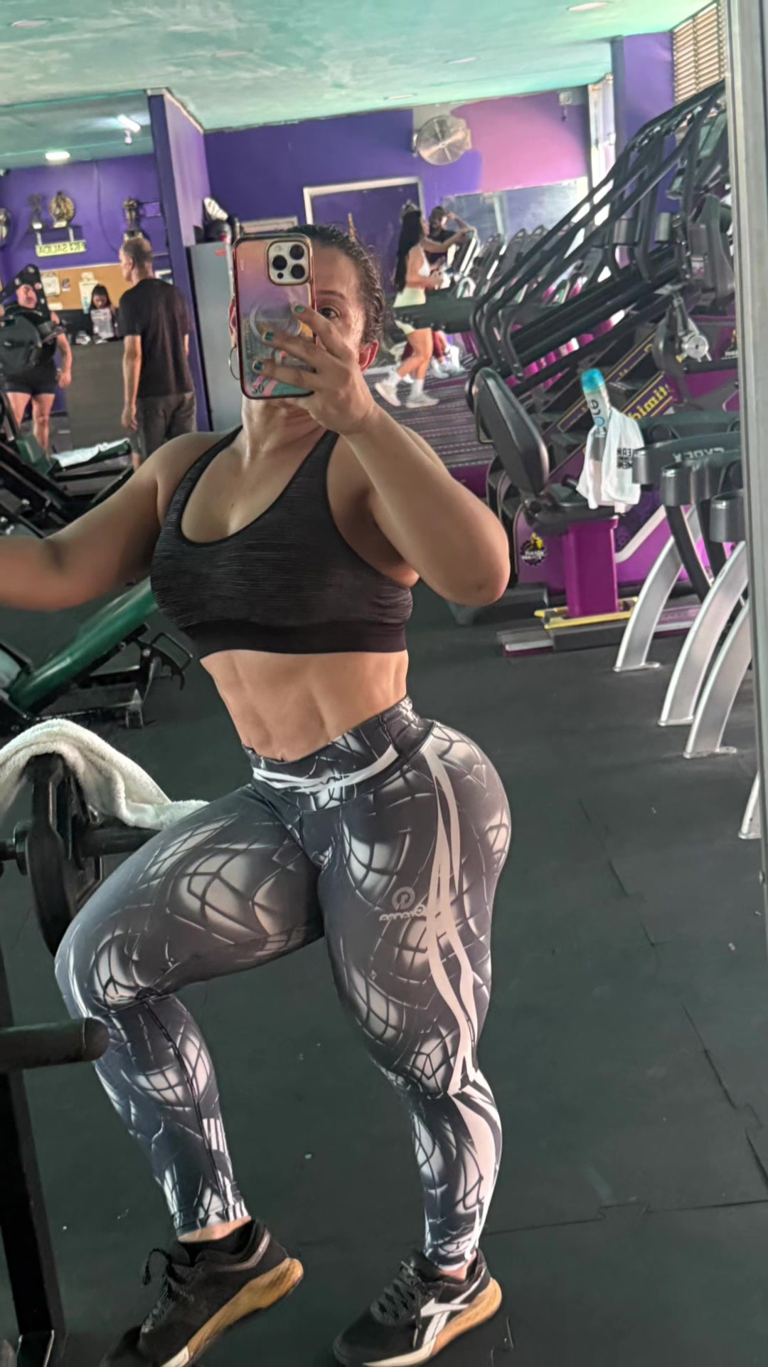 @Irisilla