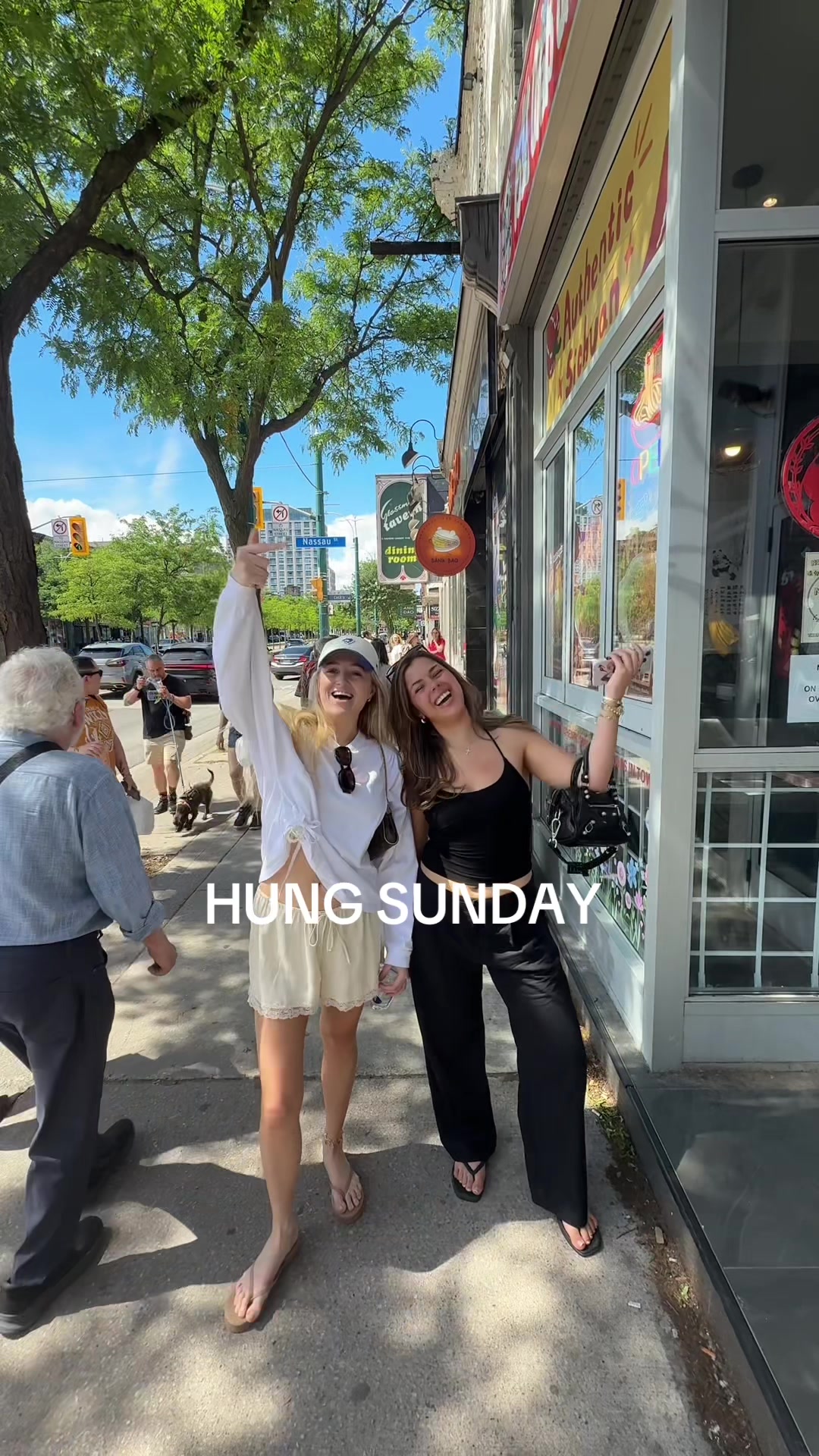 @dumbblondediary