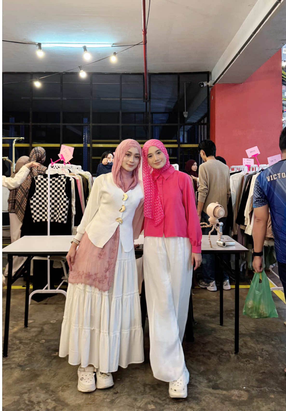 @HawaJohanis