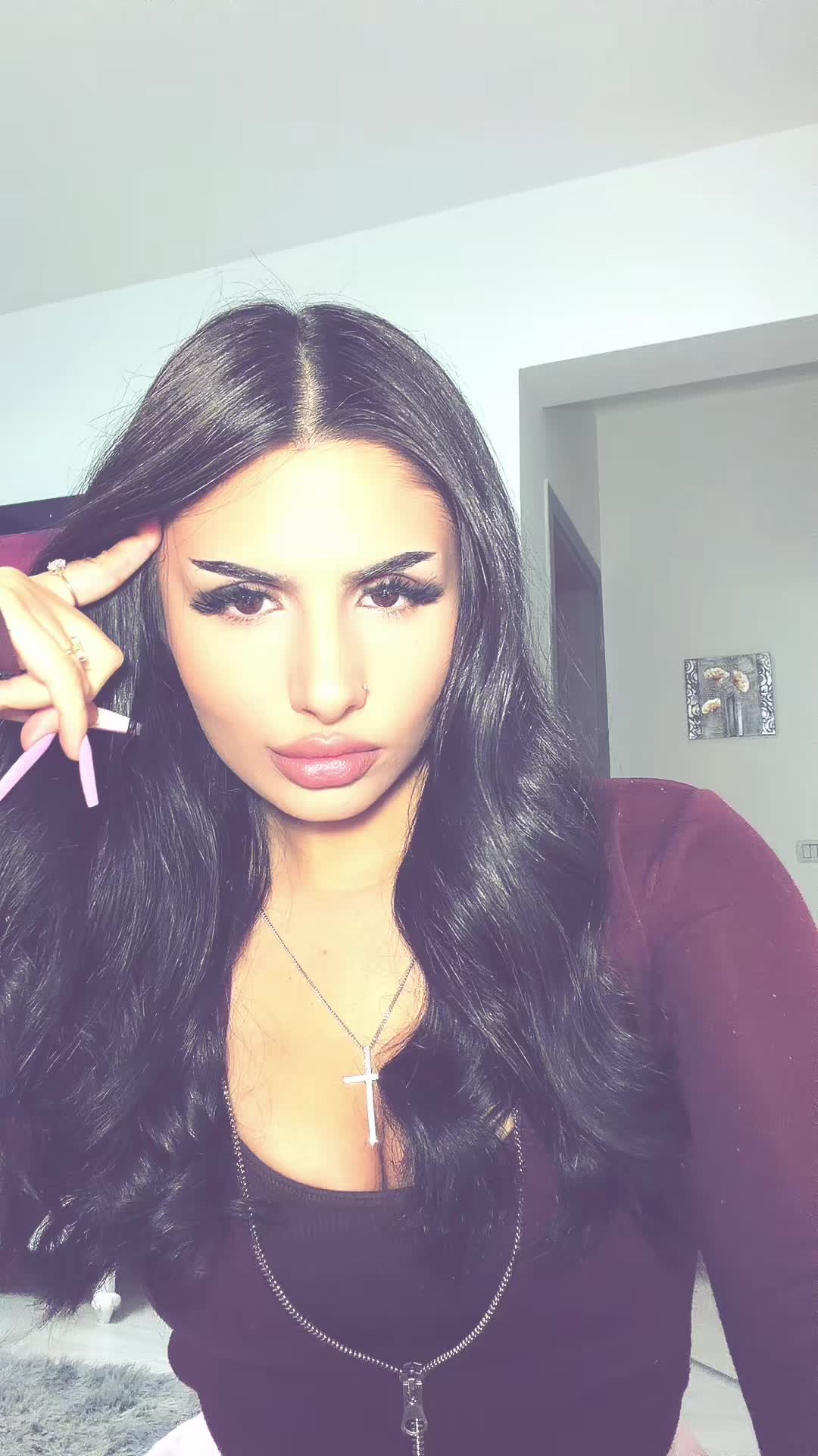 @lauraXcar