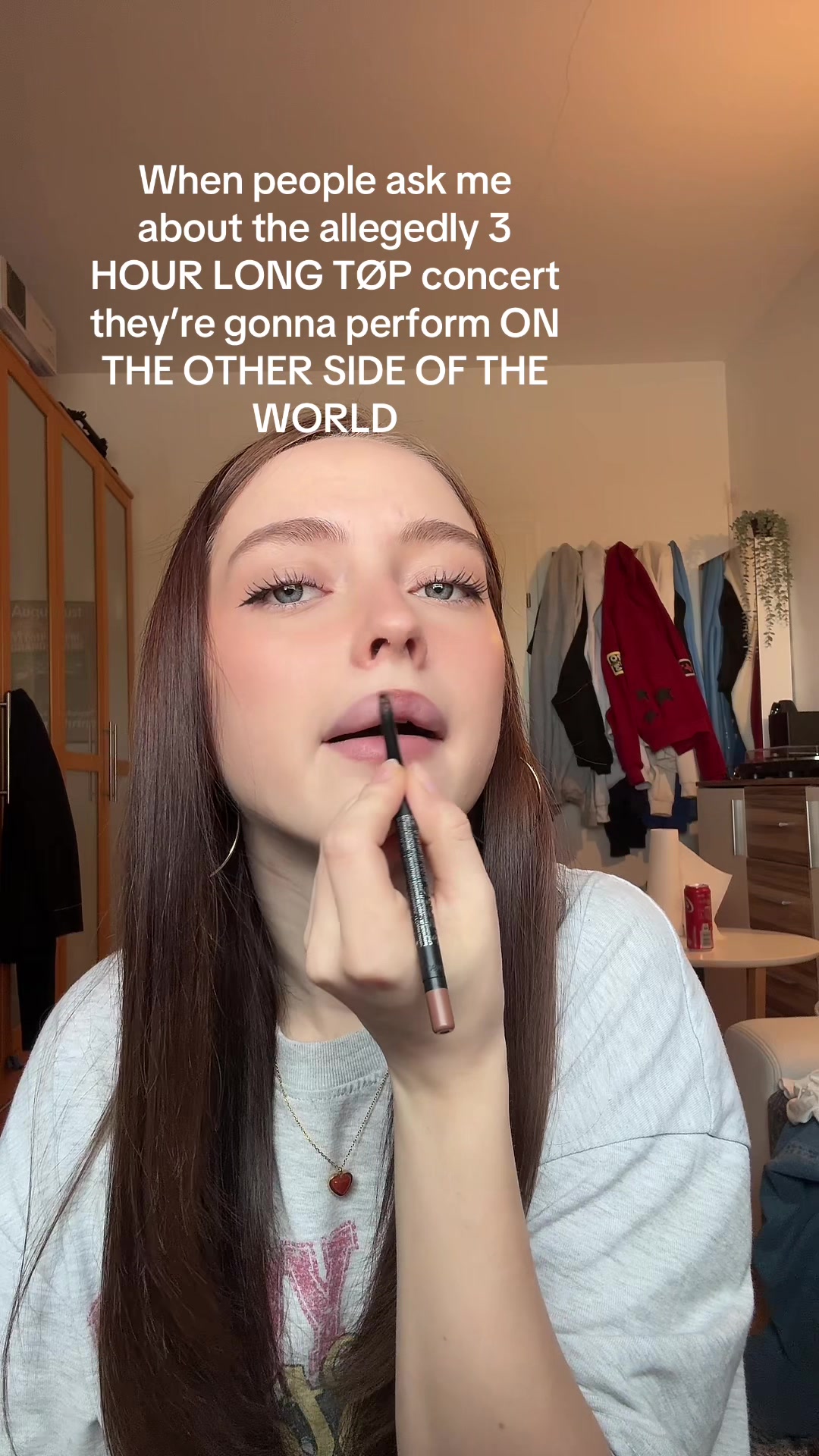 @LIZ