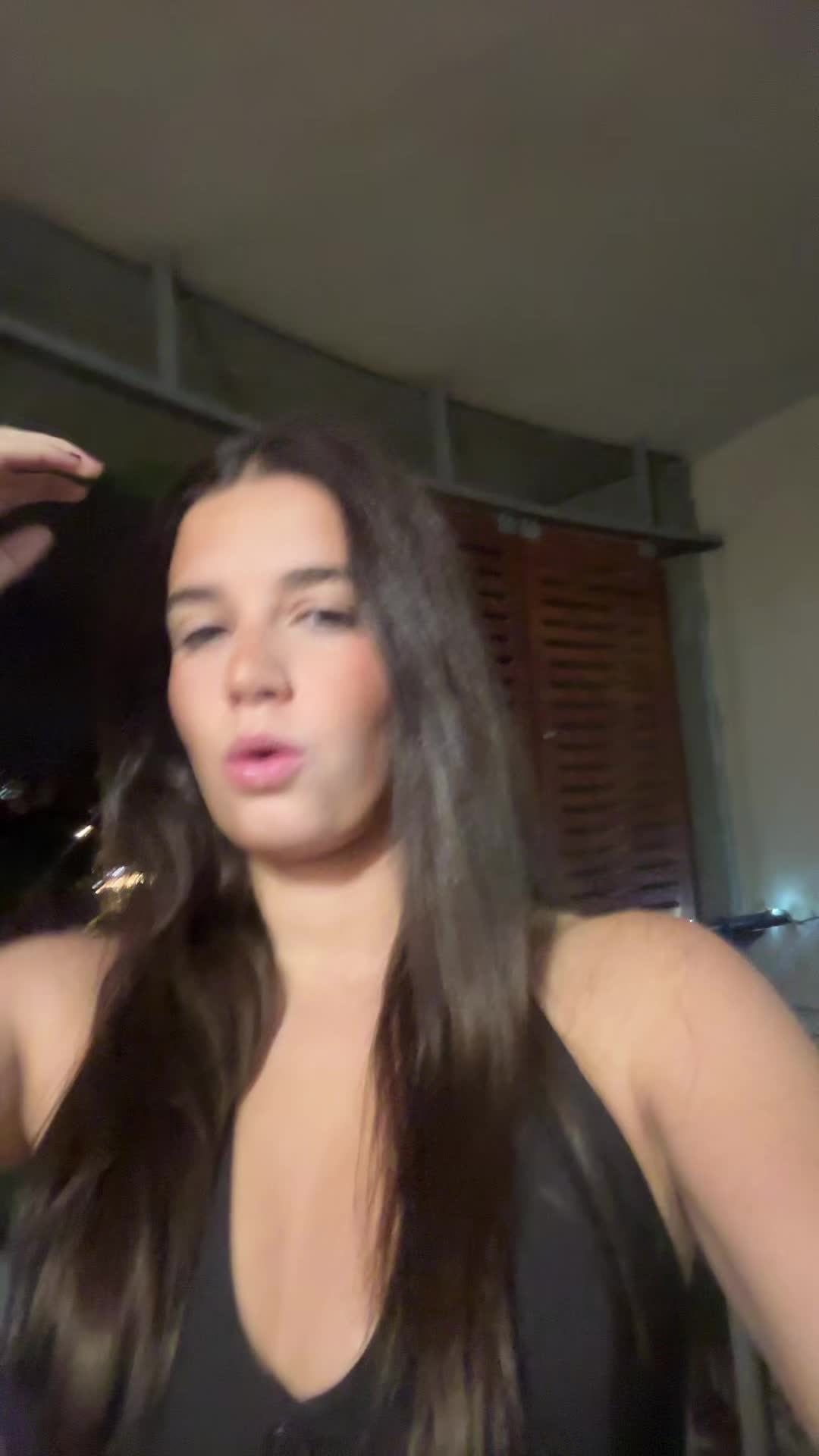 @elenacastro