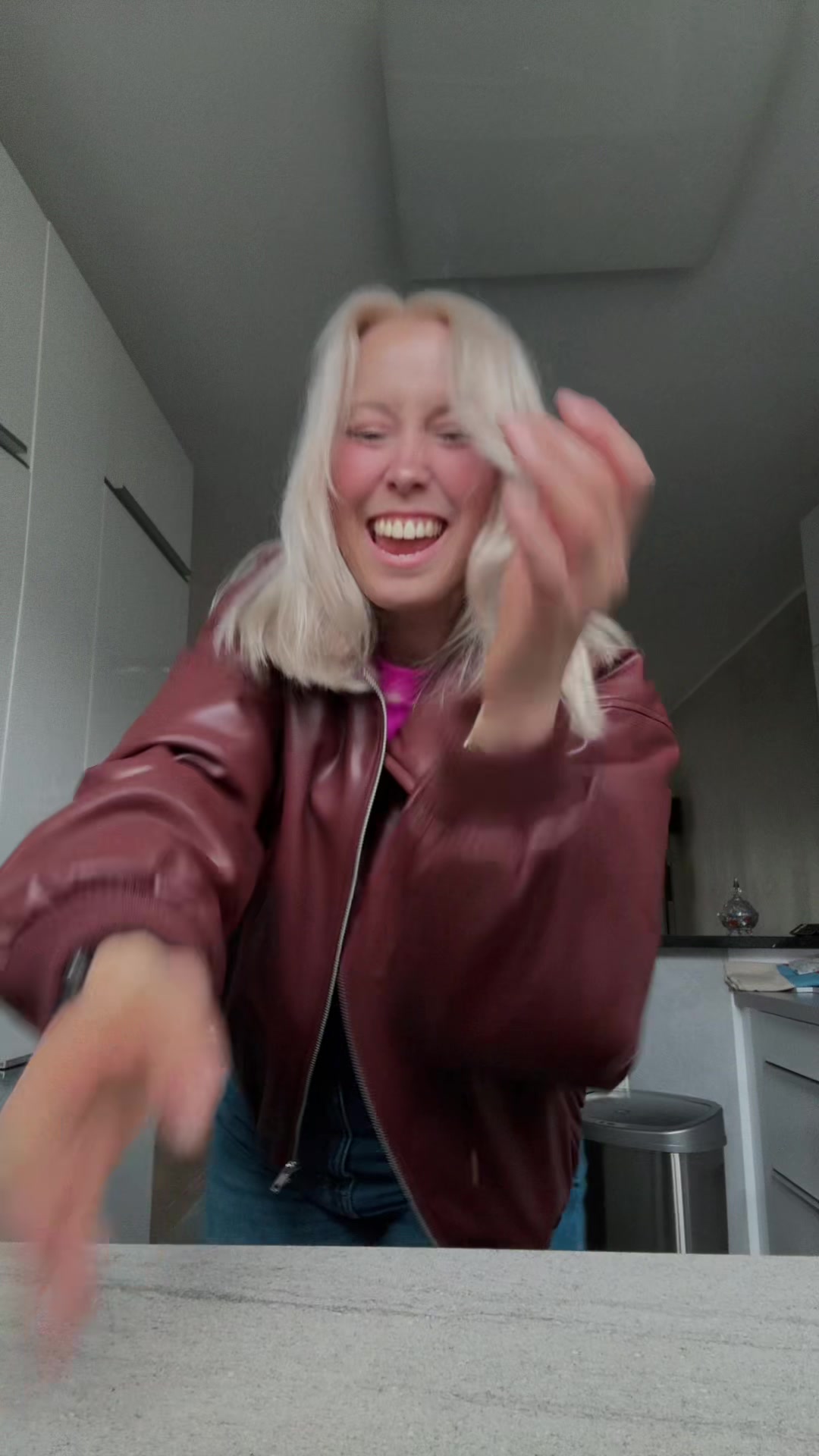 @Lenaxagm