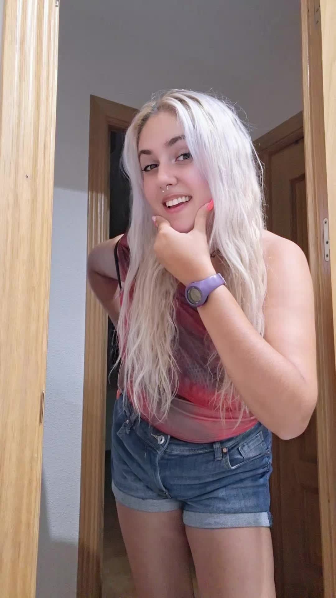 @Se&ntilde;oritaEsme