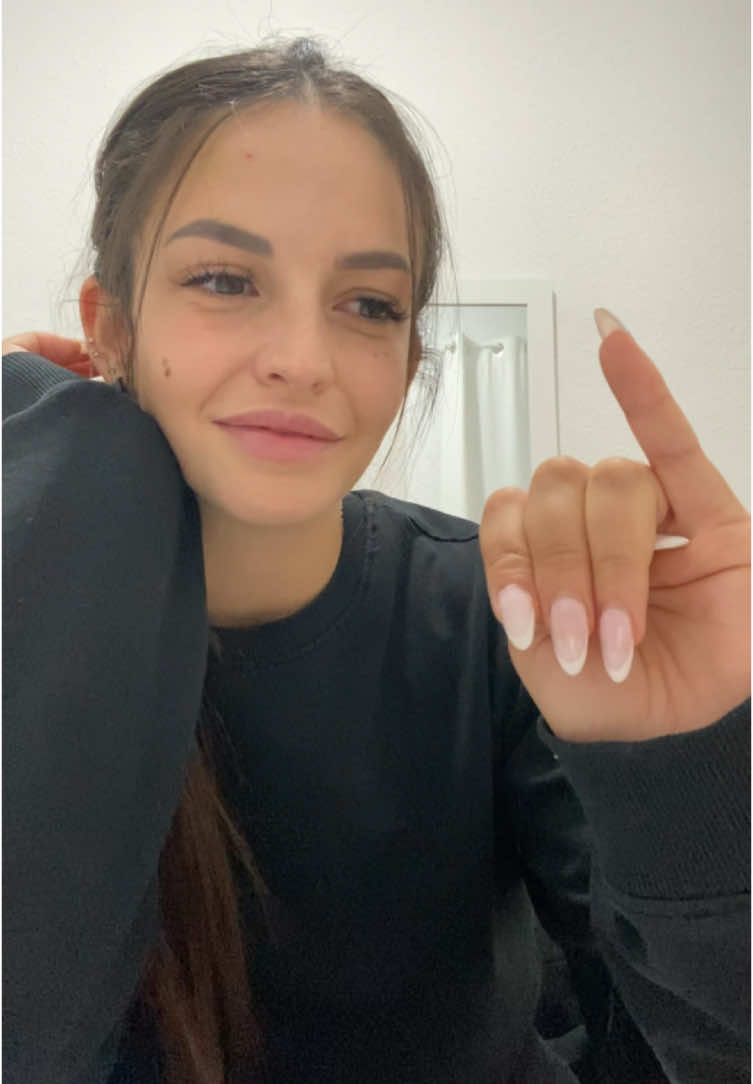 @MartinaCriconia