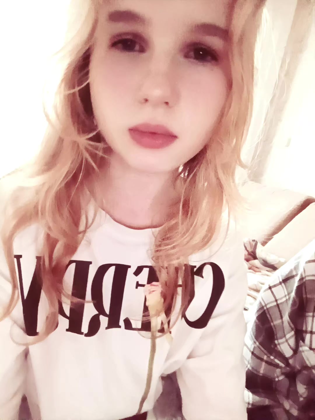 @яблоко.
