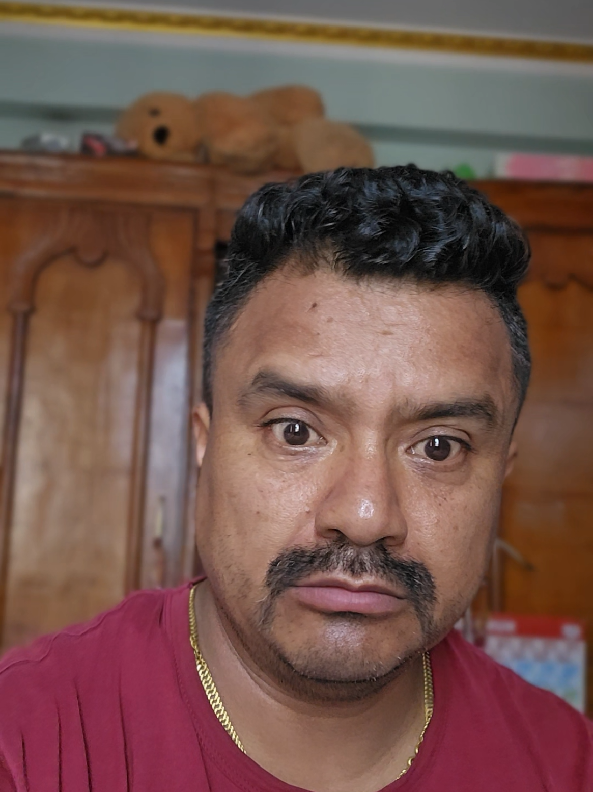 @Anups Vlogs