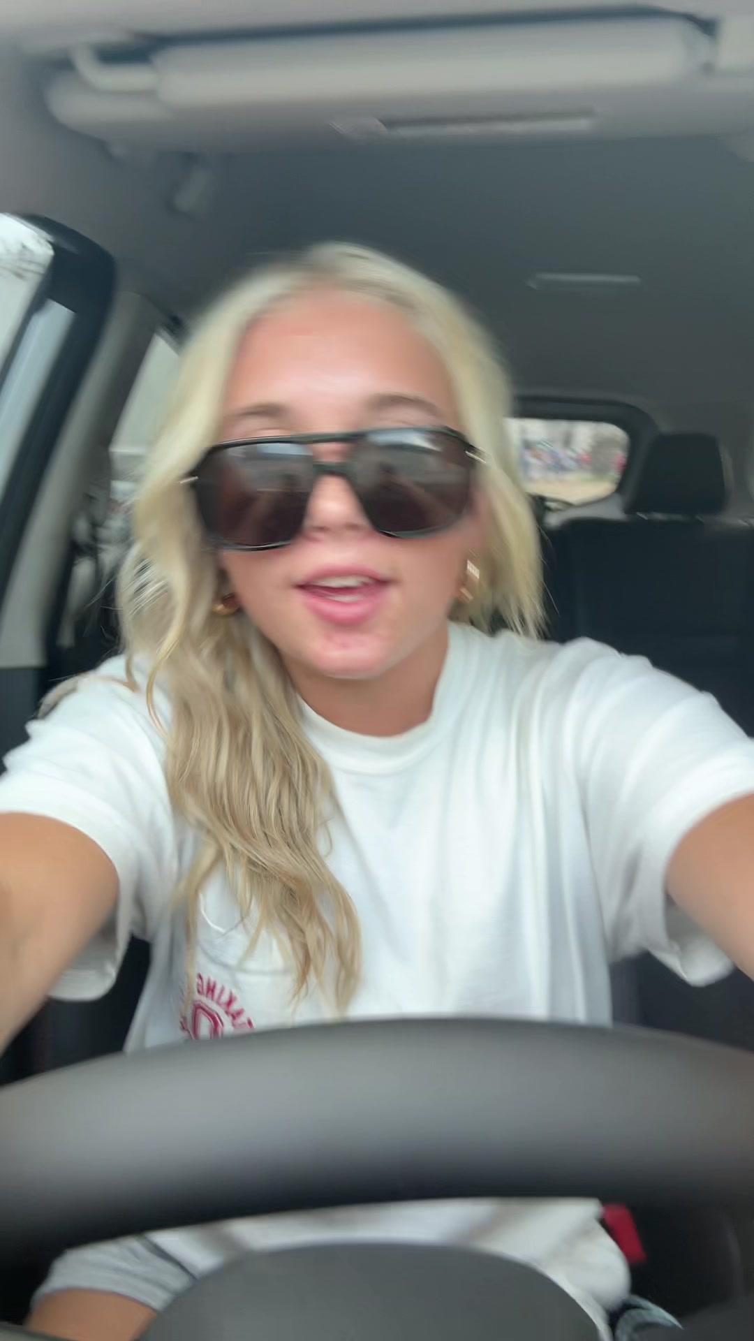 @Averie🎀