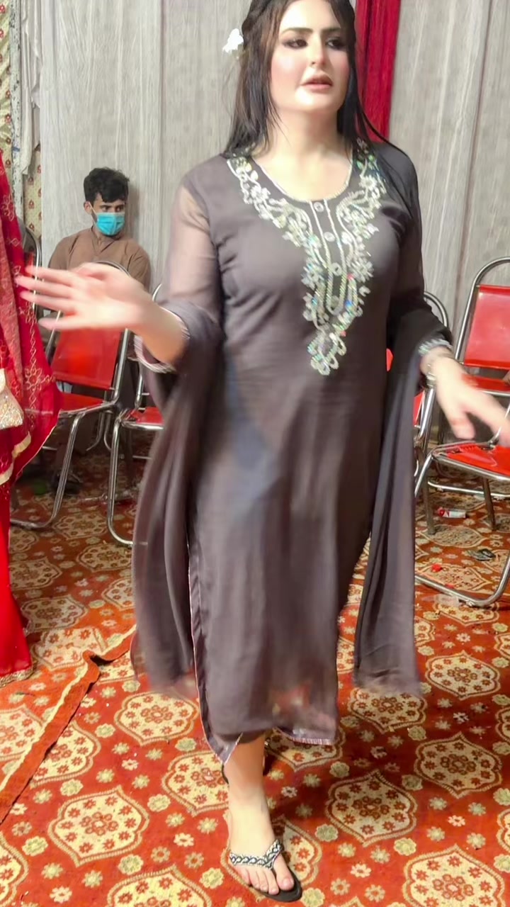 @Riya Khan34