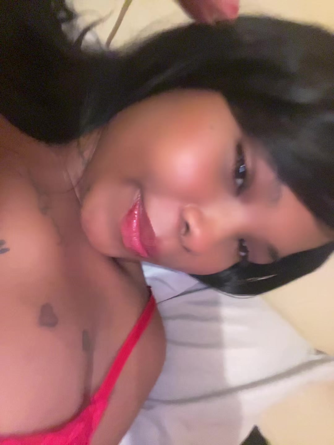 @hilarylary500