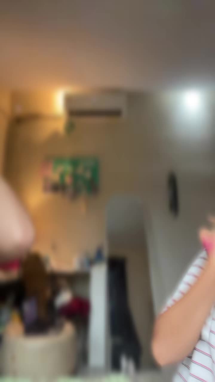 @c&ugrave;m&euml;k