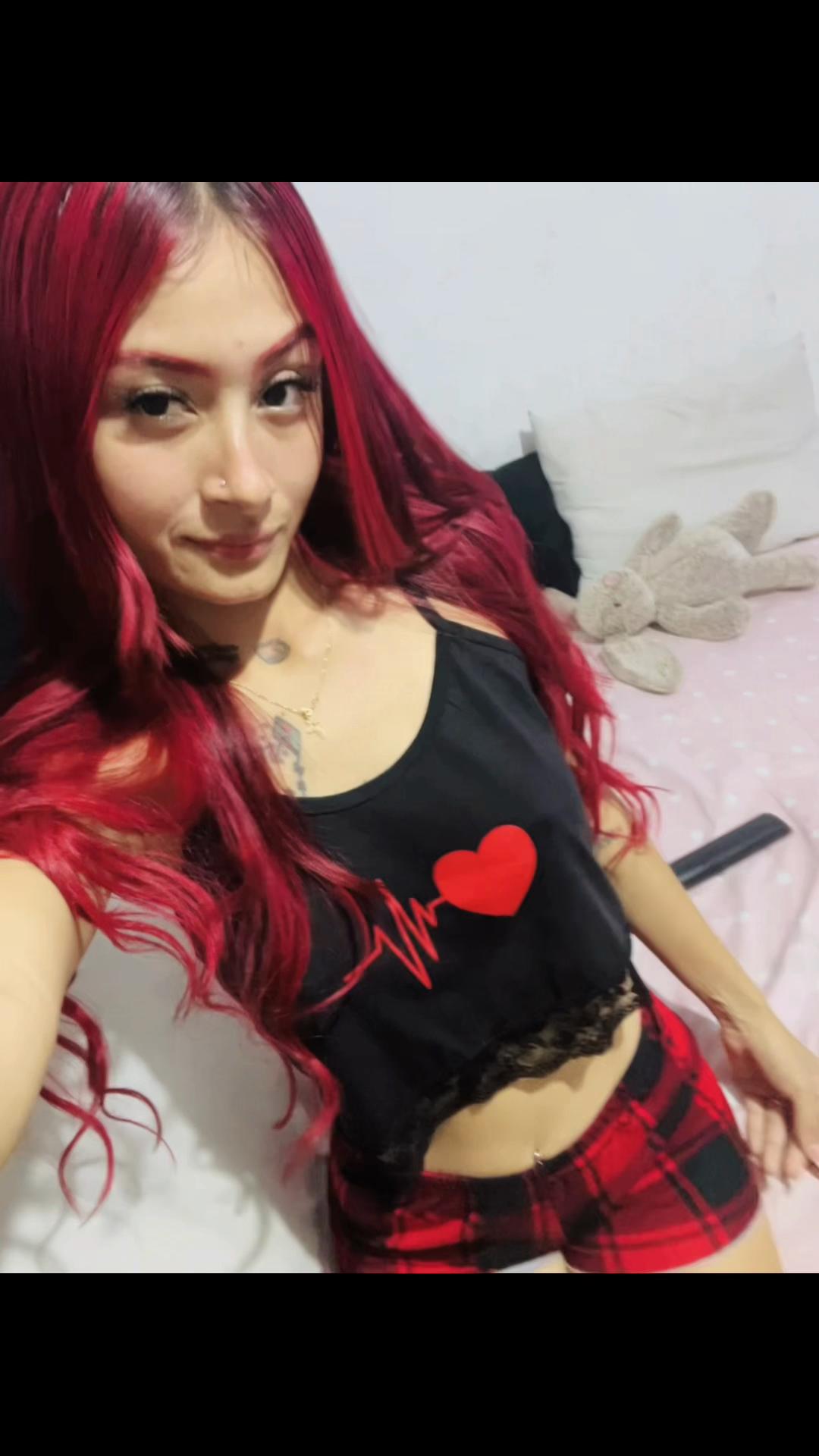 @Noa 🩷🫦