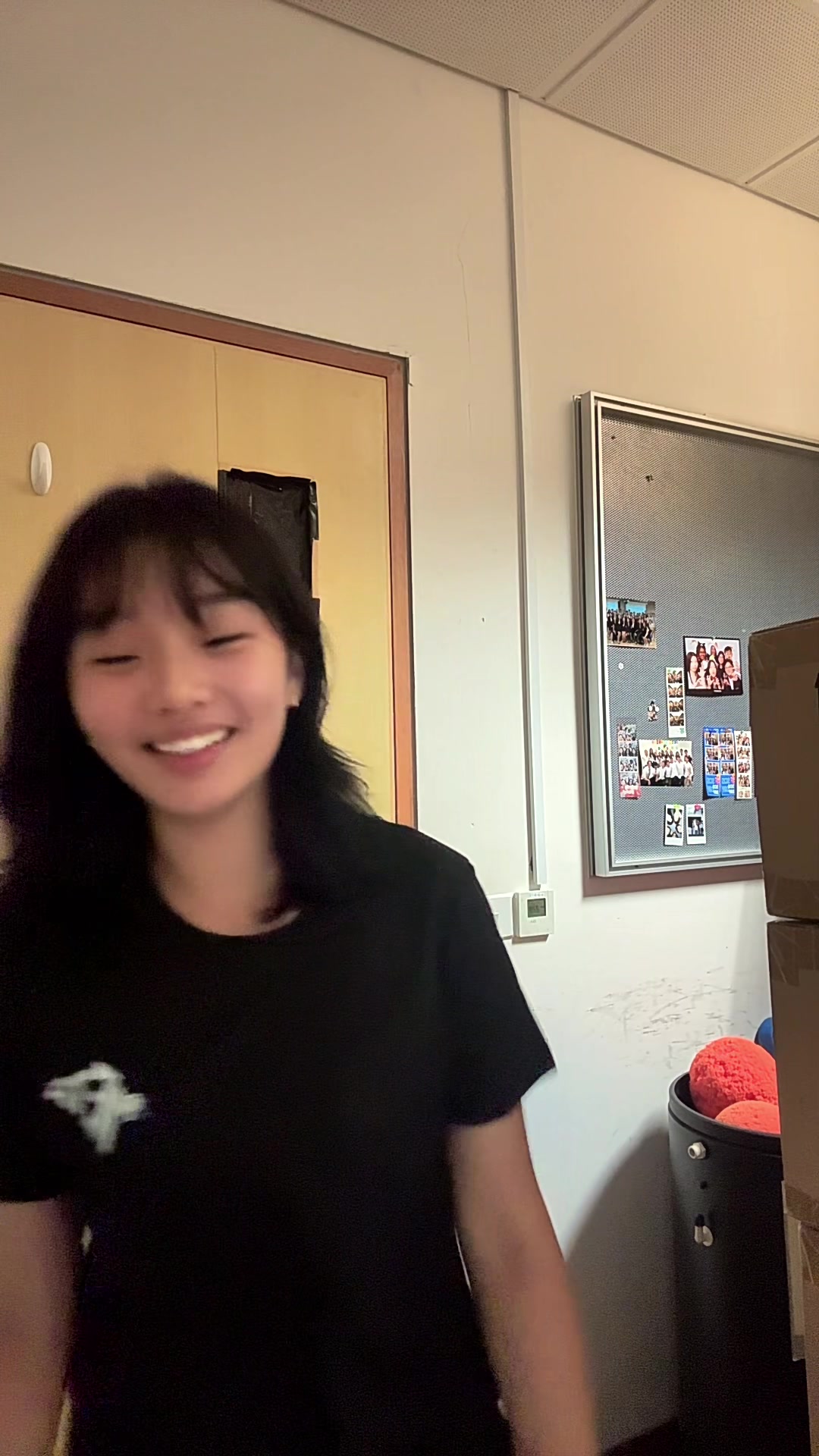 @g