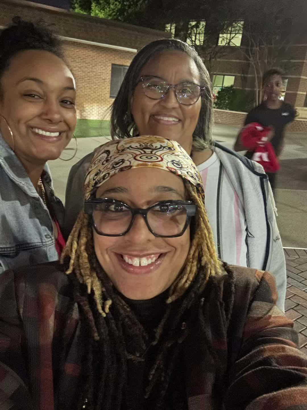 @shayboogie