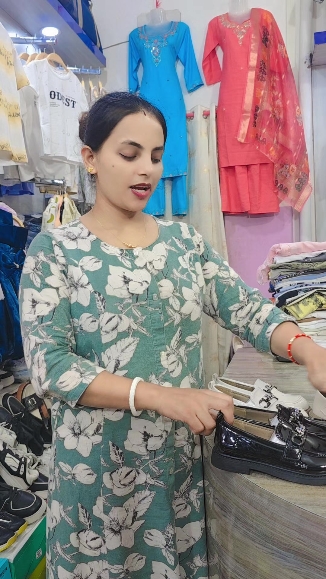 @Deepak traders