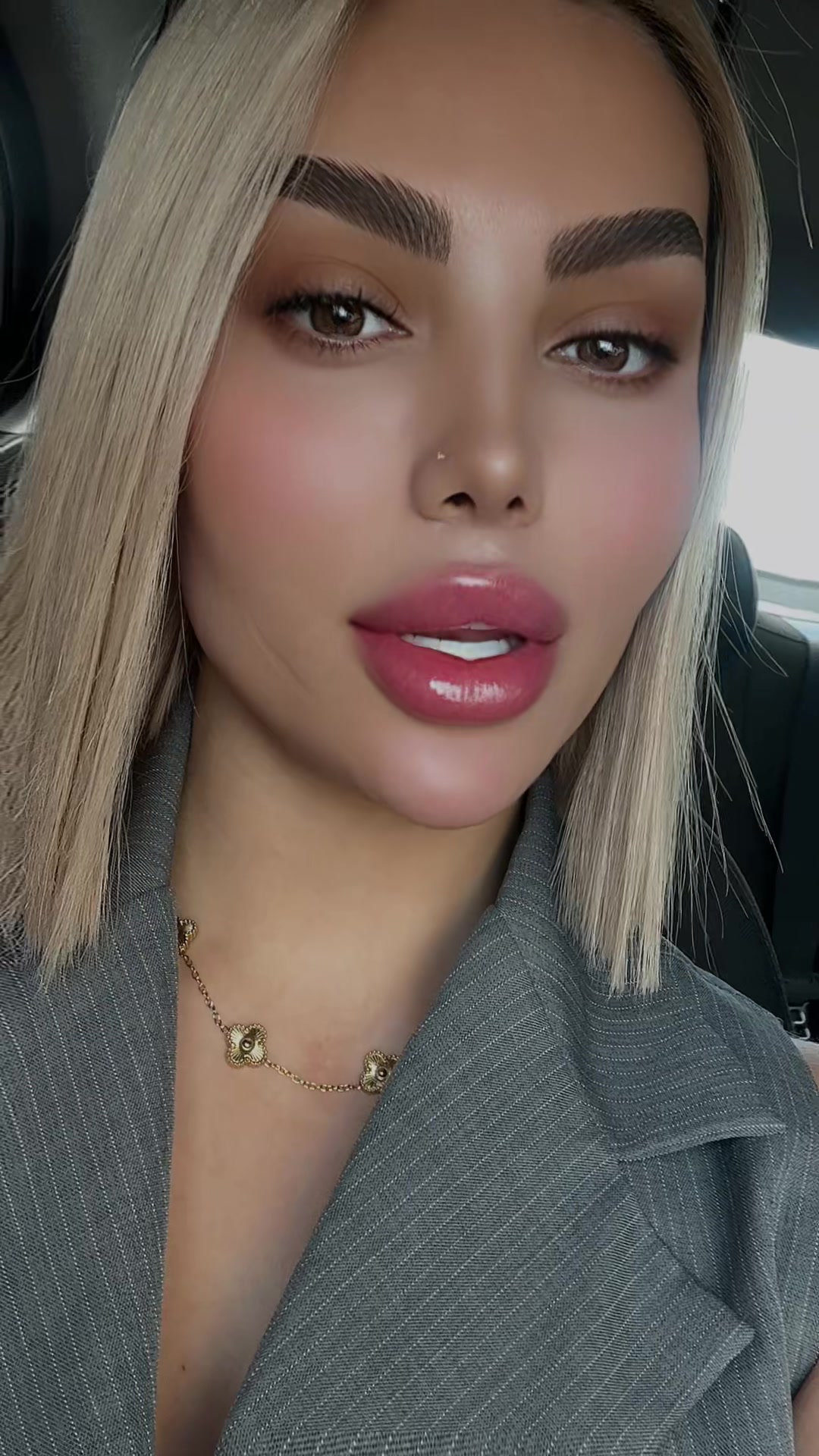 @del.zarei