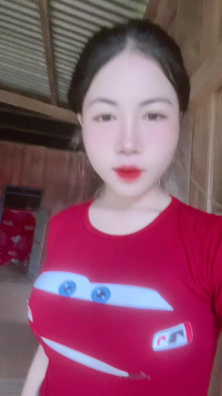 @ເດັກລາວ ສາວບ້ານປົ່ງ