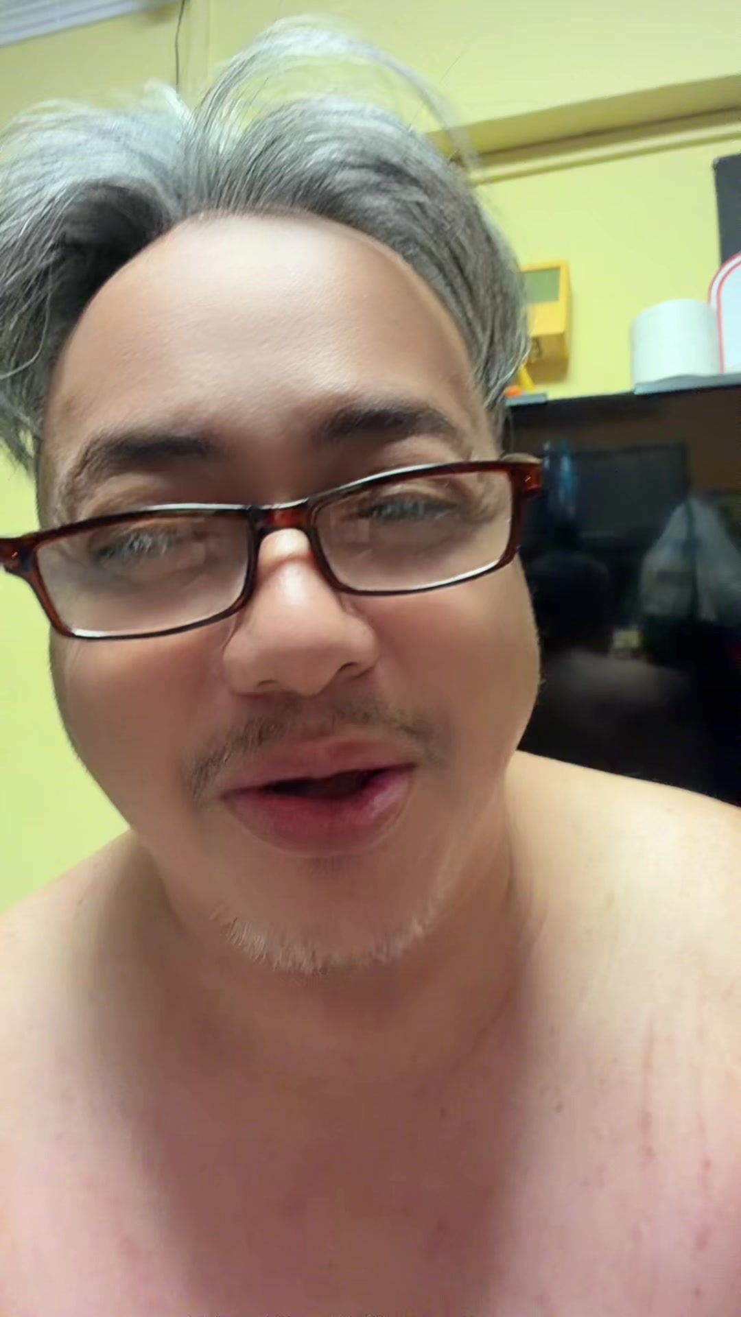 @iamDeEnormouS 🇸🇬