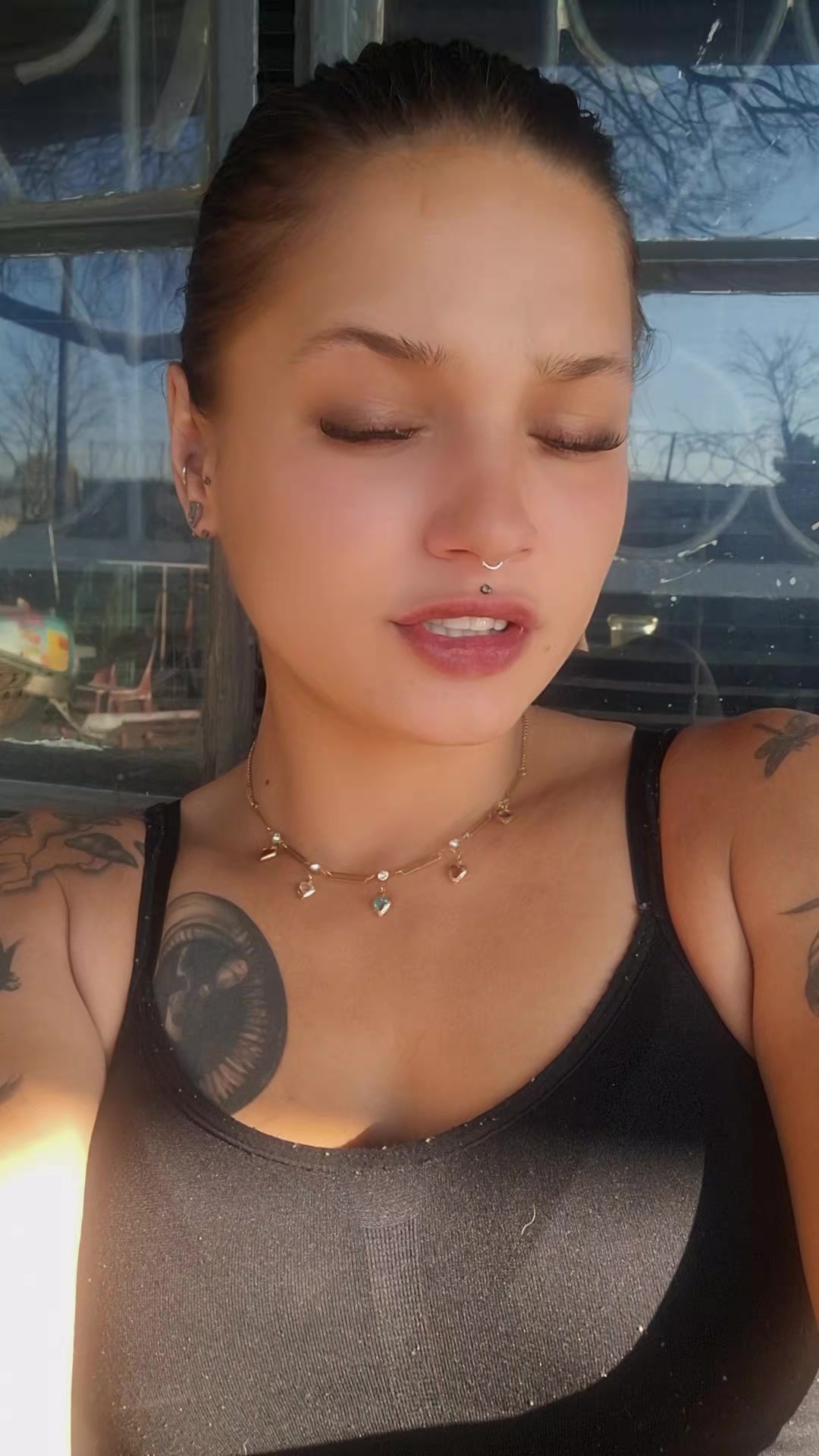 @Nicola✨