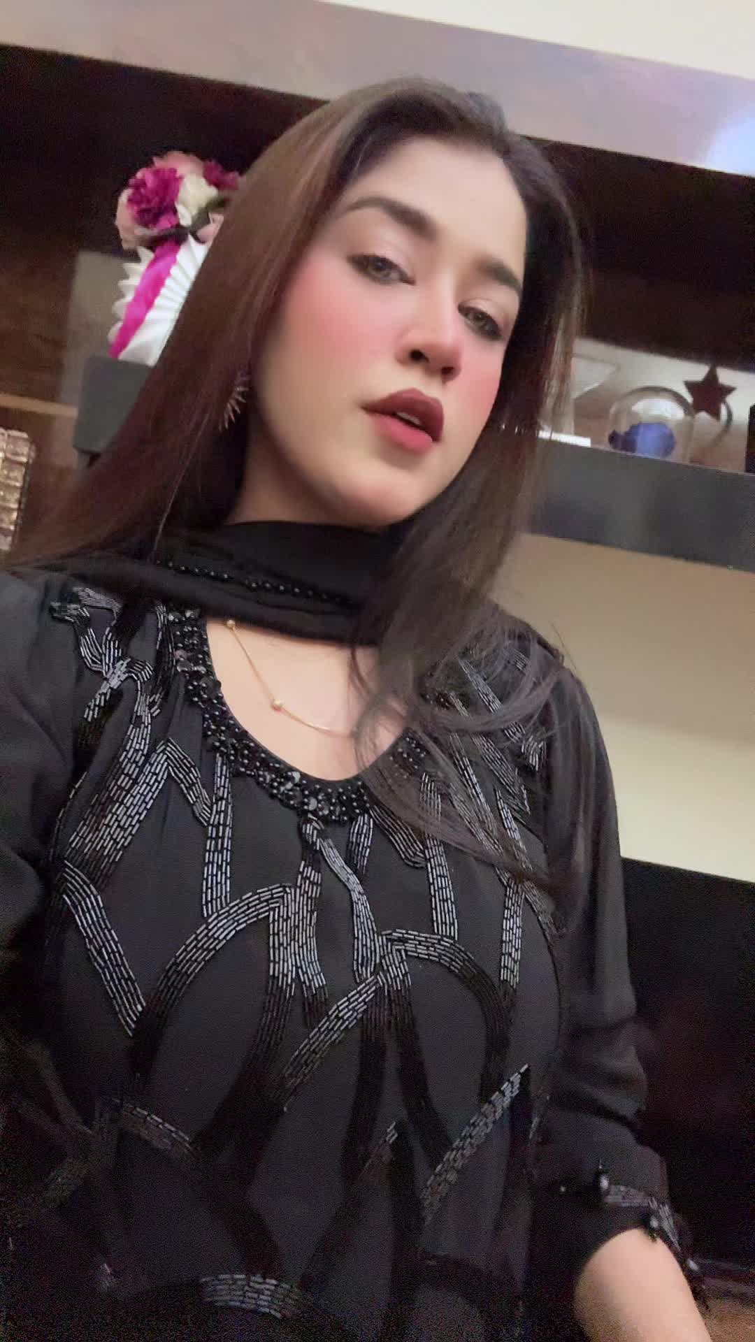 @pinky Francis