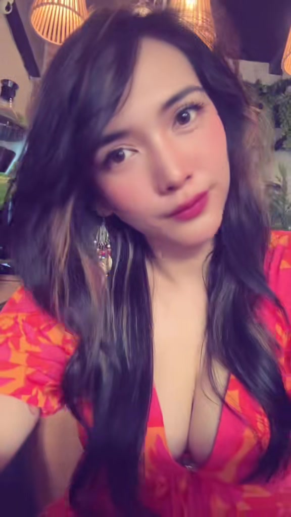 @Camille Postolero