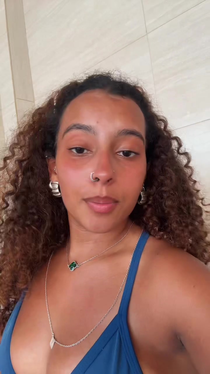 @Maria