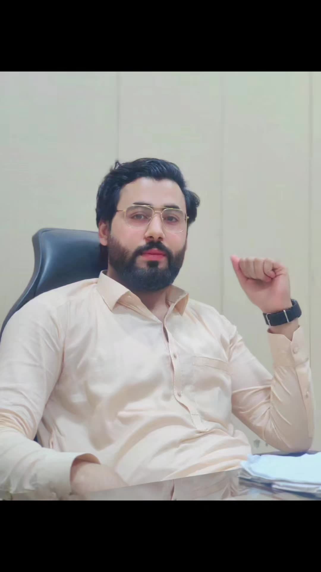 @💪🦅KHÃÑÏ🦅🇵🇰