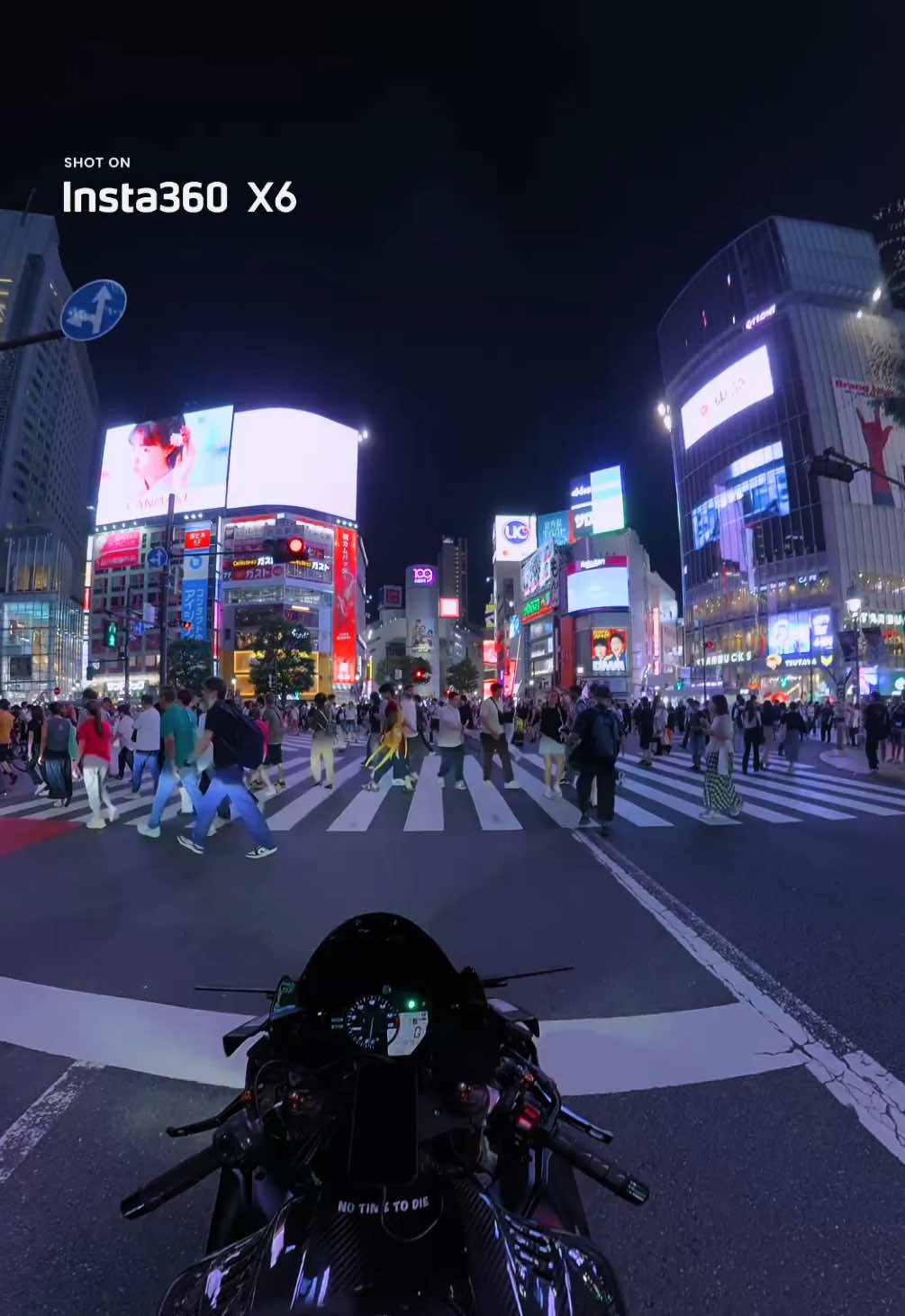 @月 tsuki