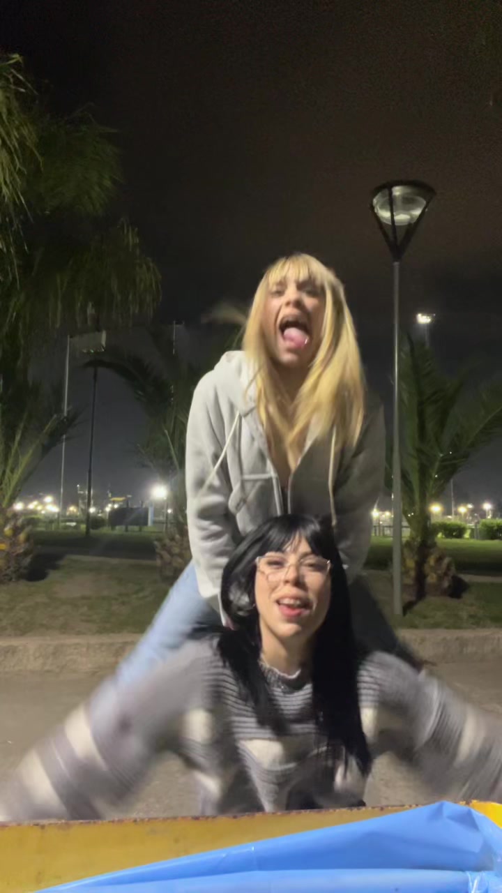 @melanytevezz