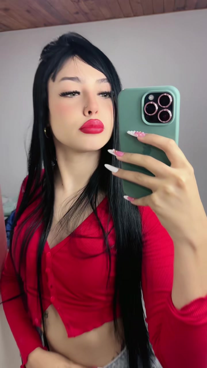 @magalujazmin 🫦