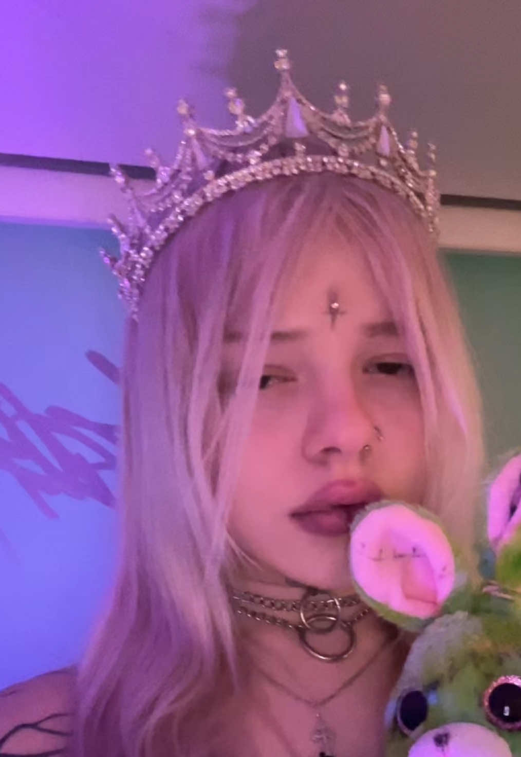 @Milana