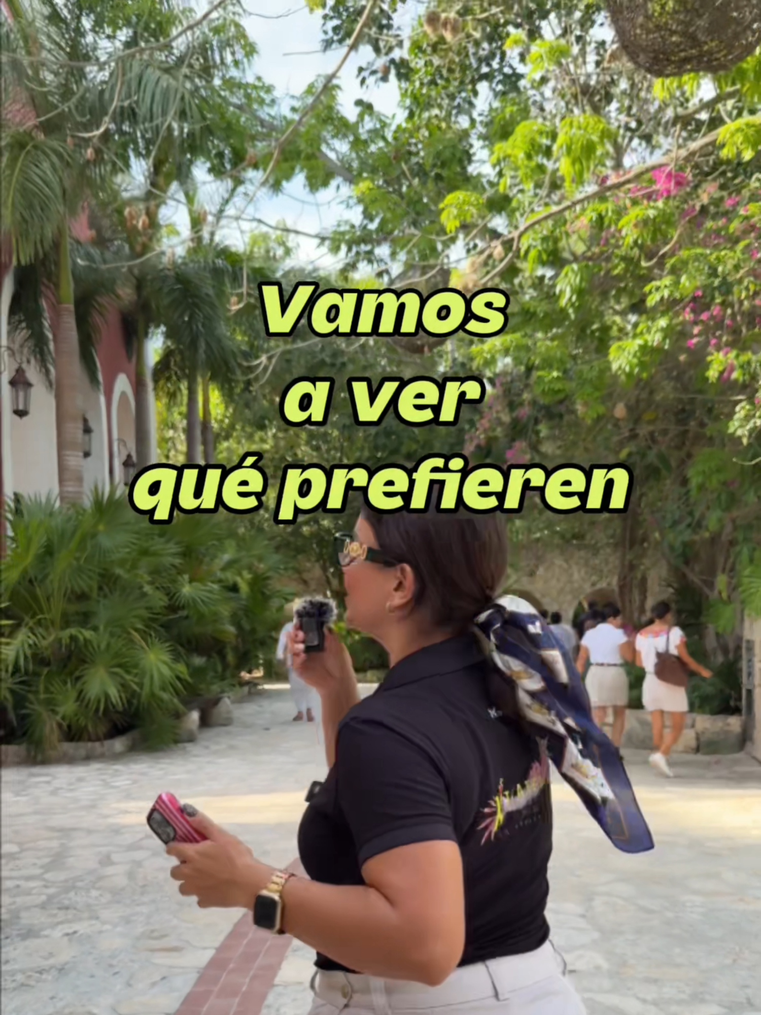 @Xcaret