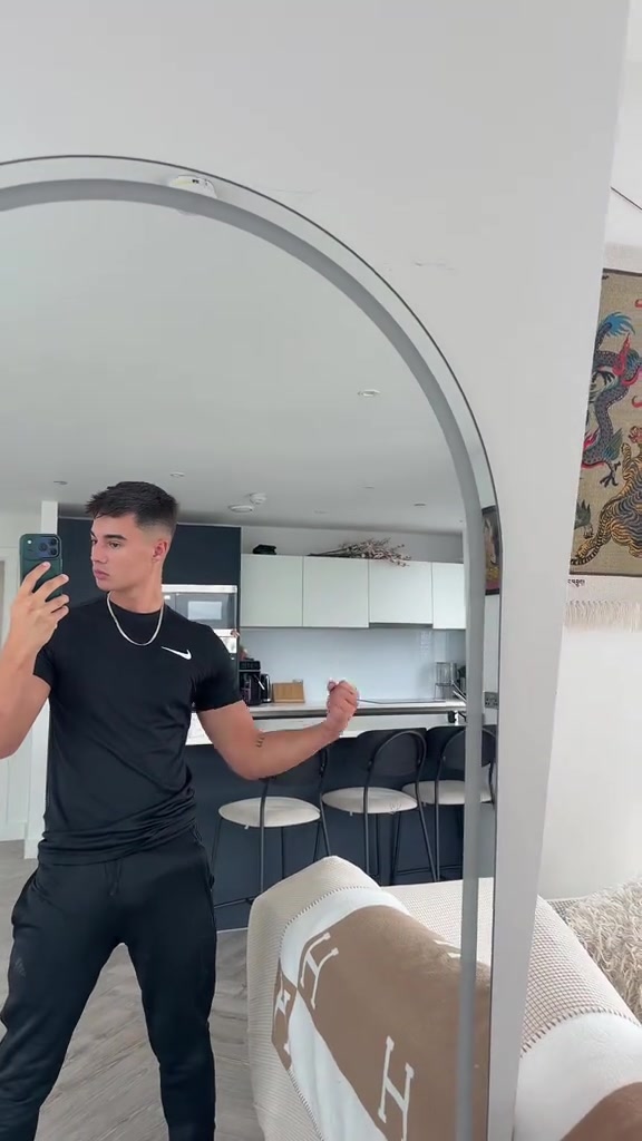 @𝐄𝐦𝐢𝐫𝐇𝐚𝐍