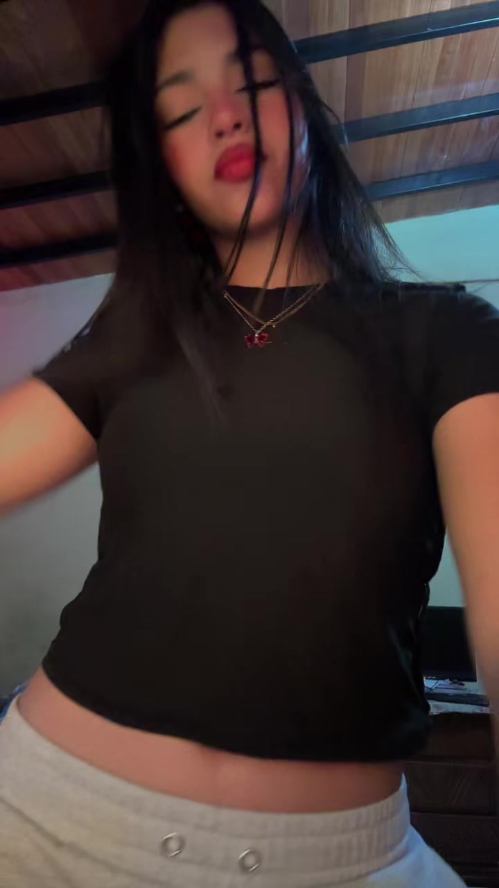 @Andreaa🦋
