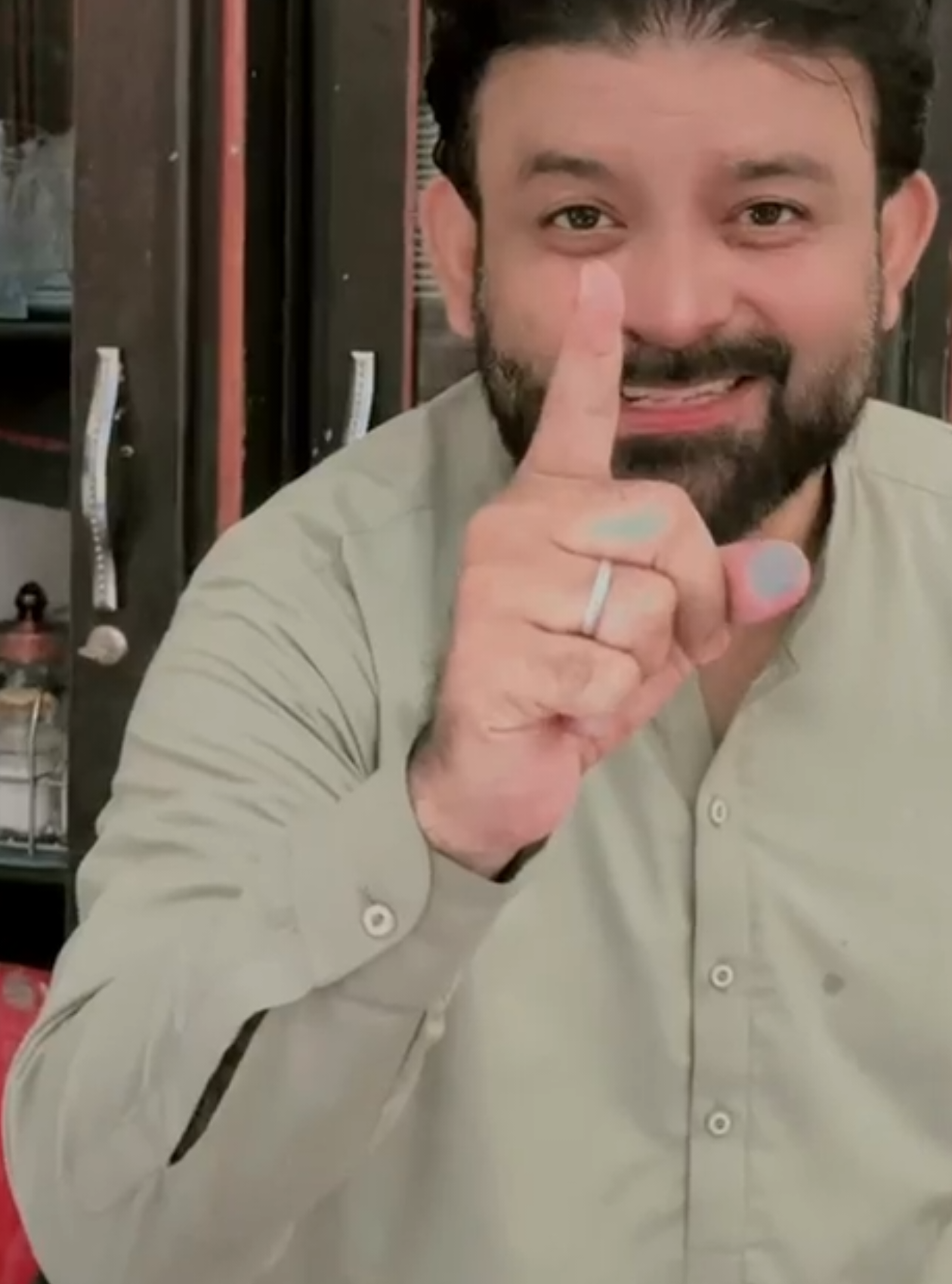 @IRFAN ALI 👑