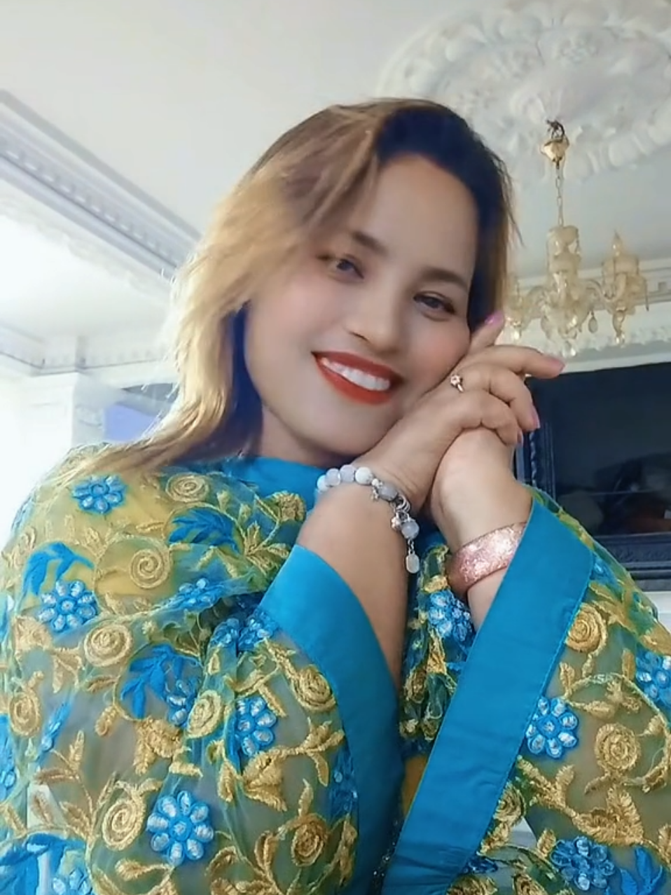 @DINA💞