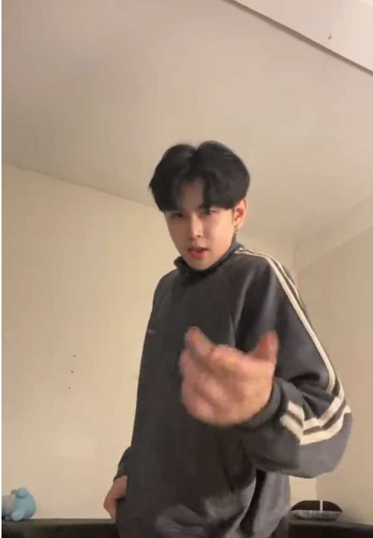 @Gab