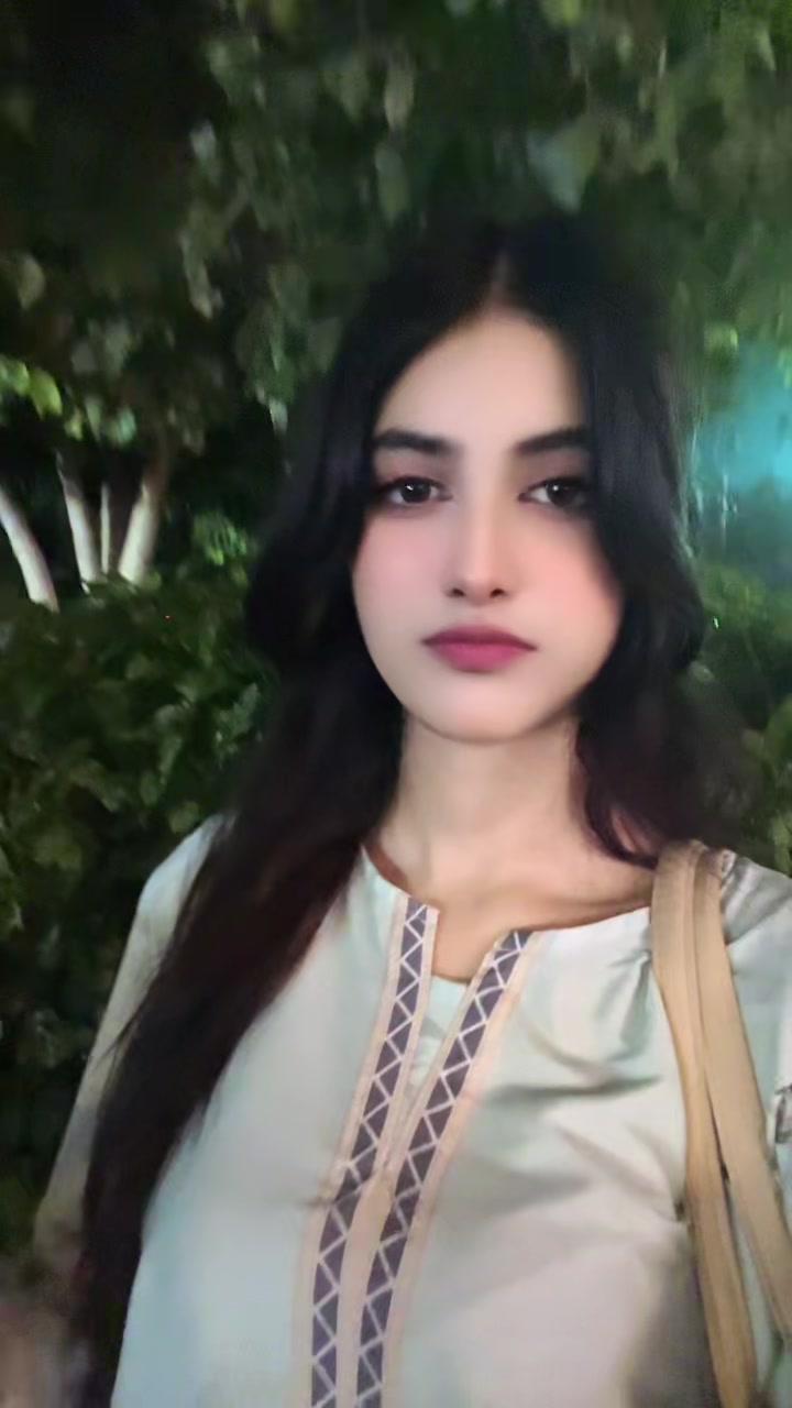 @Neha👾